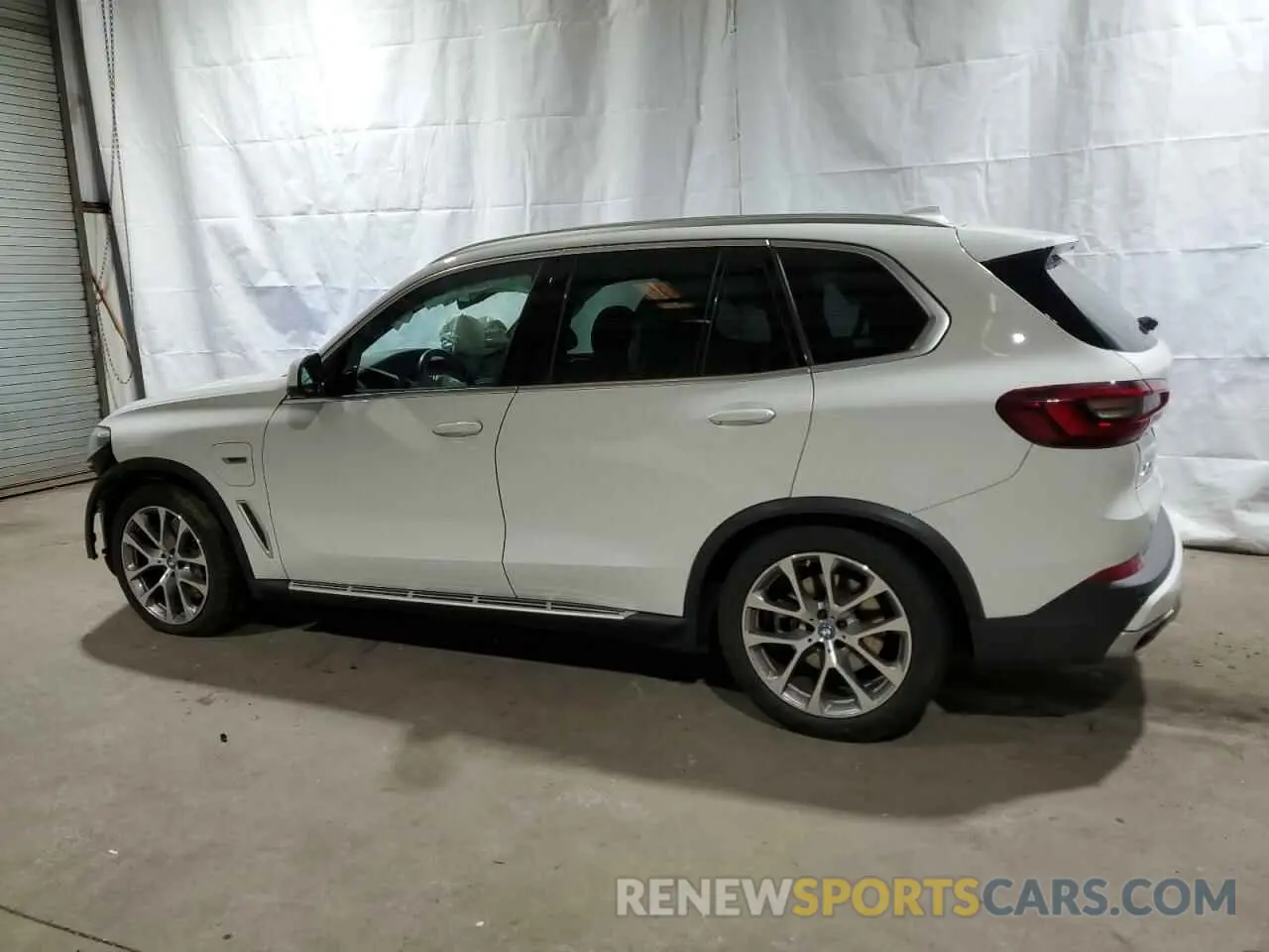 2 Фотография поврежденного автомобиля 5UXTA6C08P9P59220 BMW X5 2023