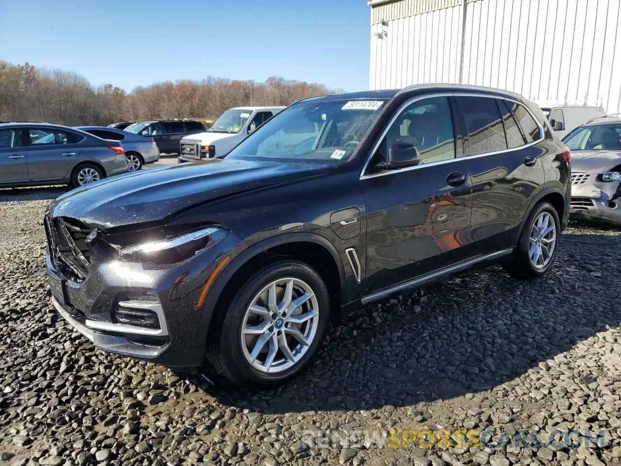 1 Photograph of a damaged car 5UXTA6C09P9R82558 BMW X5 2023