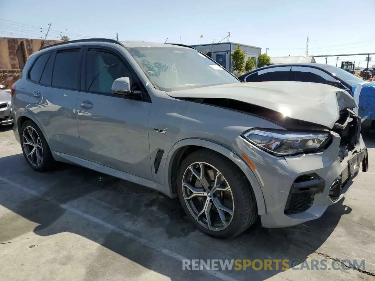 4 Фотография поврежденного автомобиля 5UXTA6C0XP9P49482 BMW X5 2023