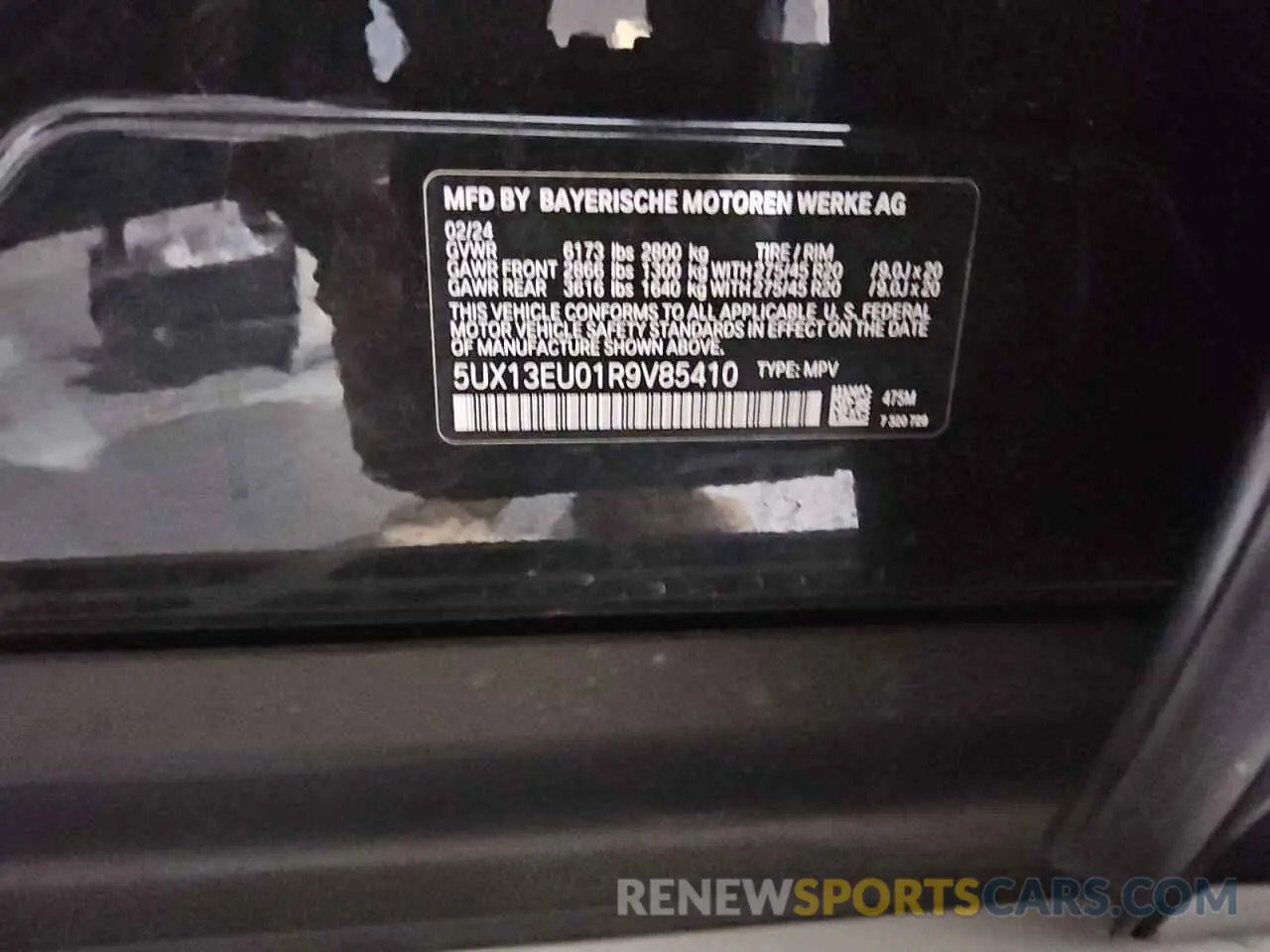13 Photograph of a damaged car 5UX13EU01R9V85410 BMW X5 2024