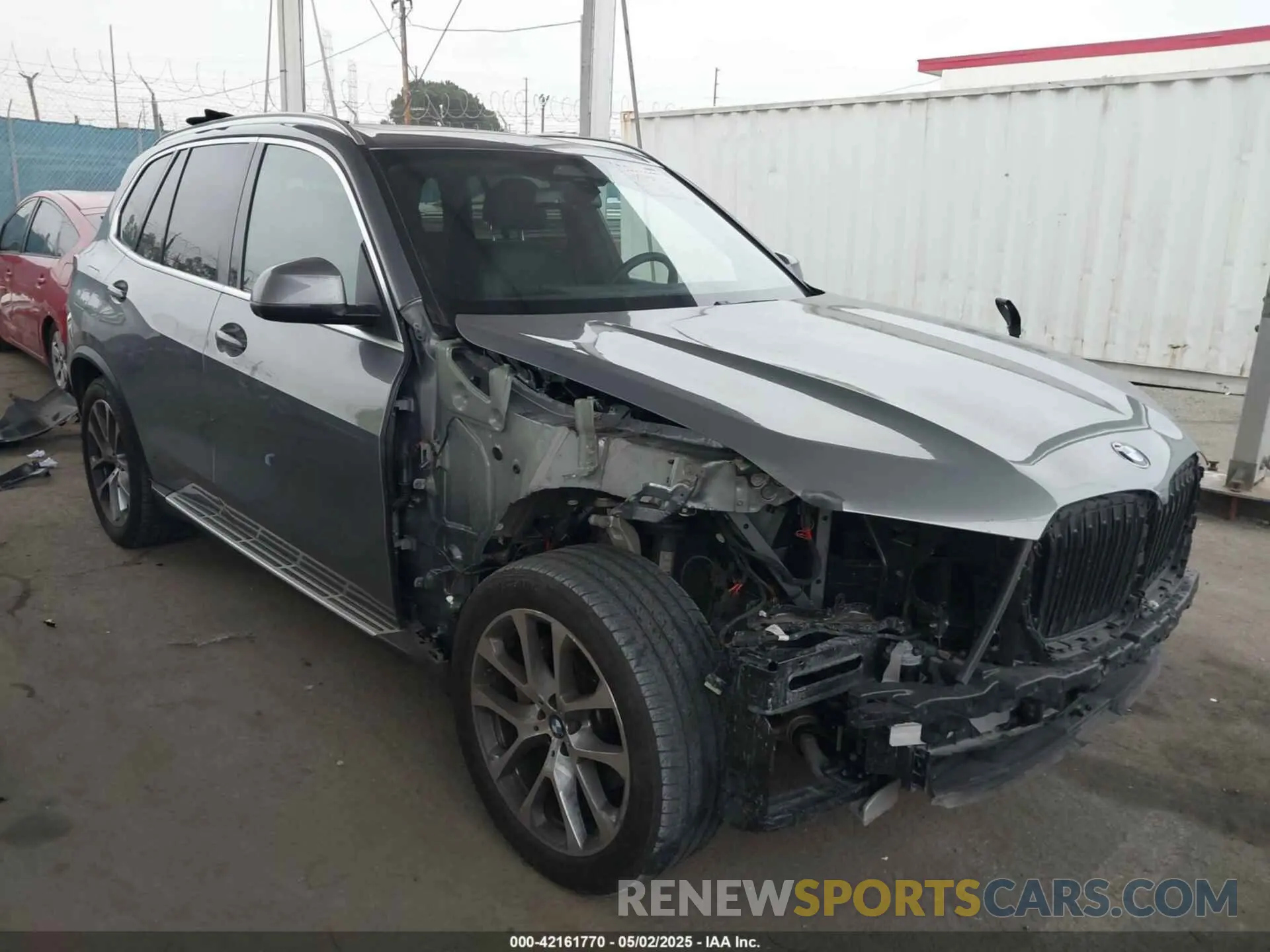 1 Photograph of a damaged car 5UX13EU02R9V56594 BMW X5 2024