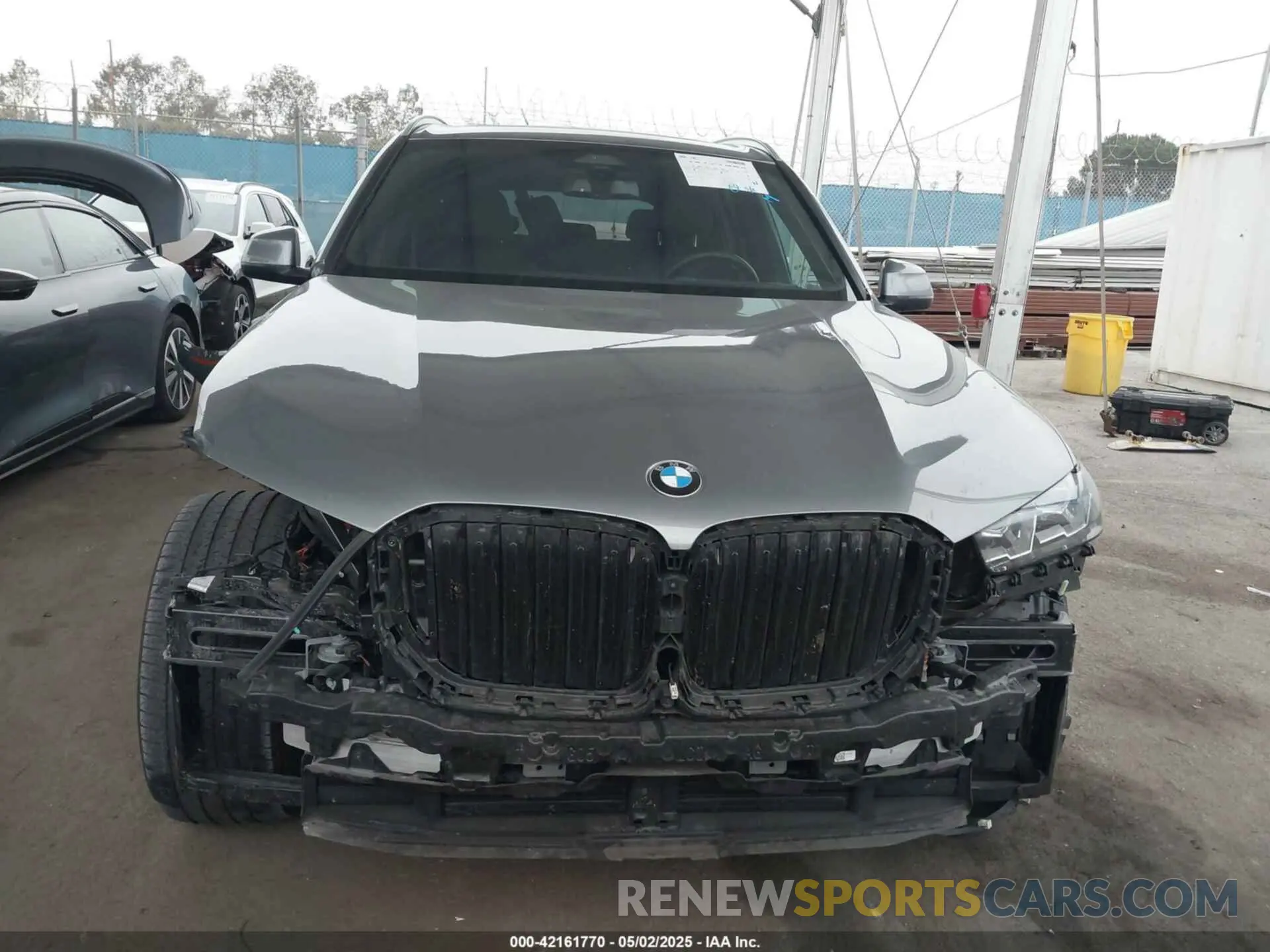13 Photograph of a damaged car 5UX13EU02R9V56594 BMW X5 2024