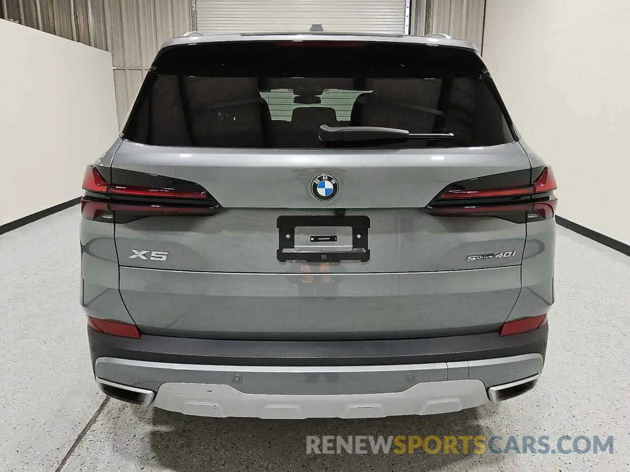 6 Фотография поврежденного автомобиля 5UX13EU03R9U30809 BMW X5 2024