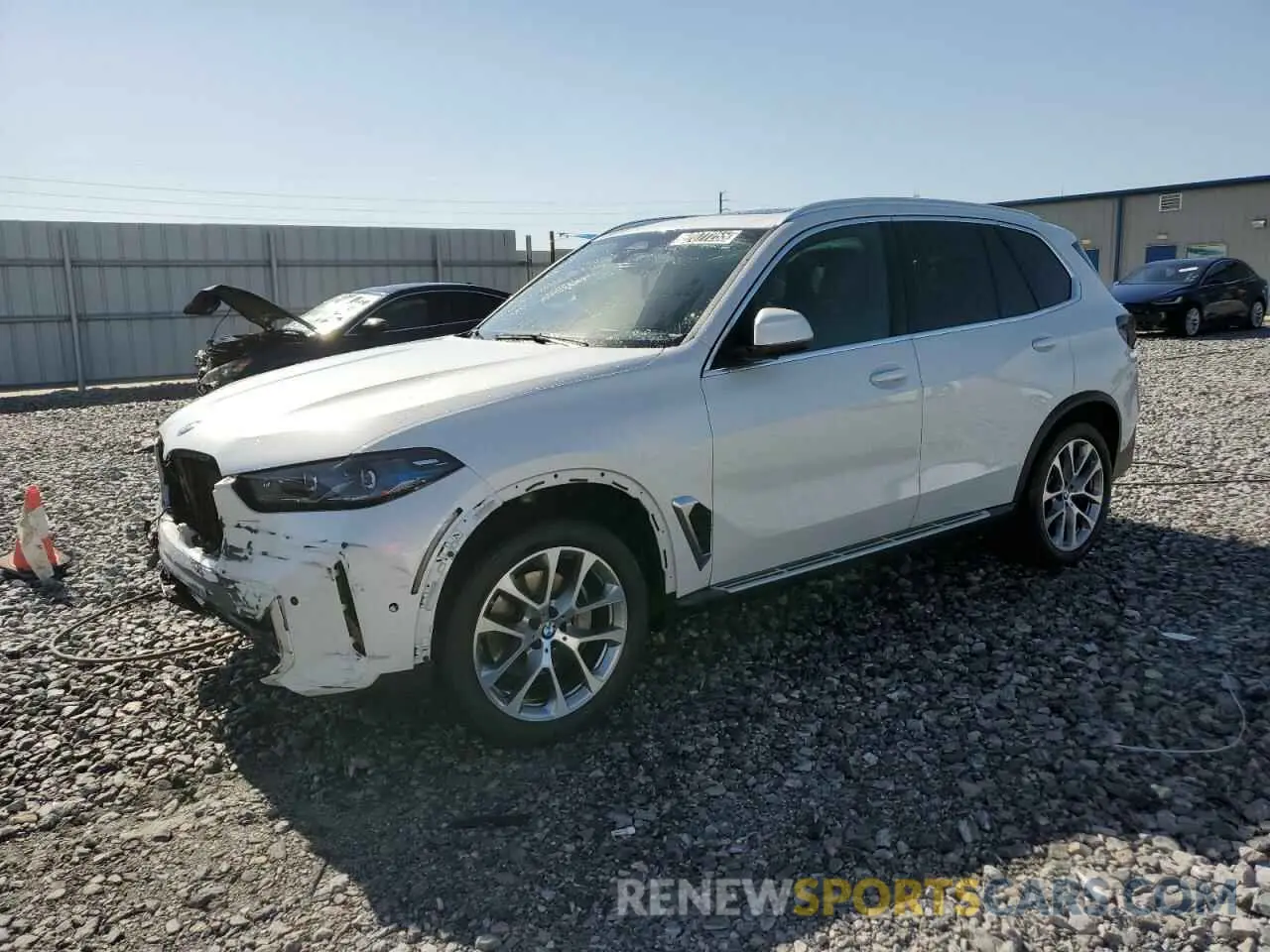 1 Photograph of a damaged car 5UX13EU03R9V56877 BMW X5 2024