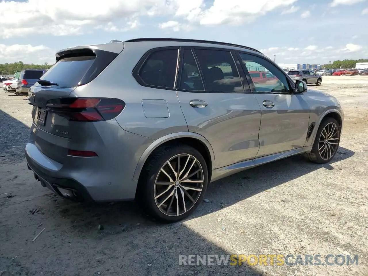 3 Фотография поврежденного автомобиля 5UX13EU06R9U96769 BMW X5 2024