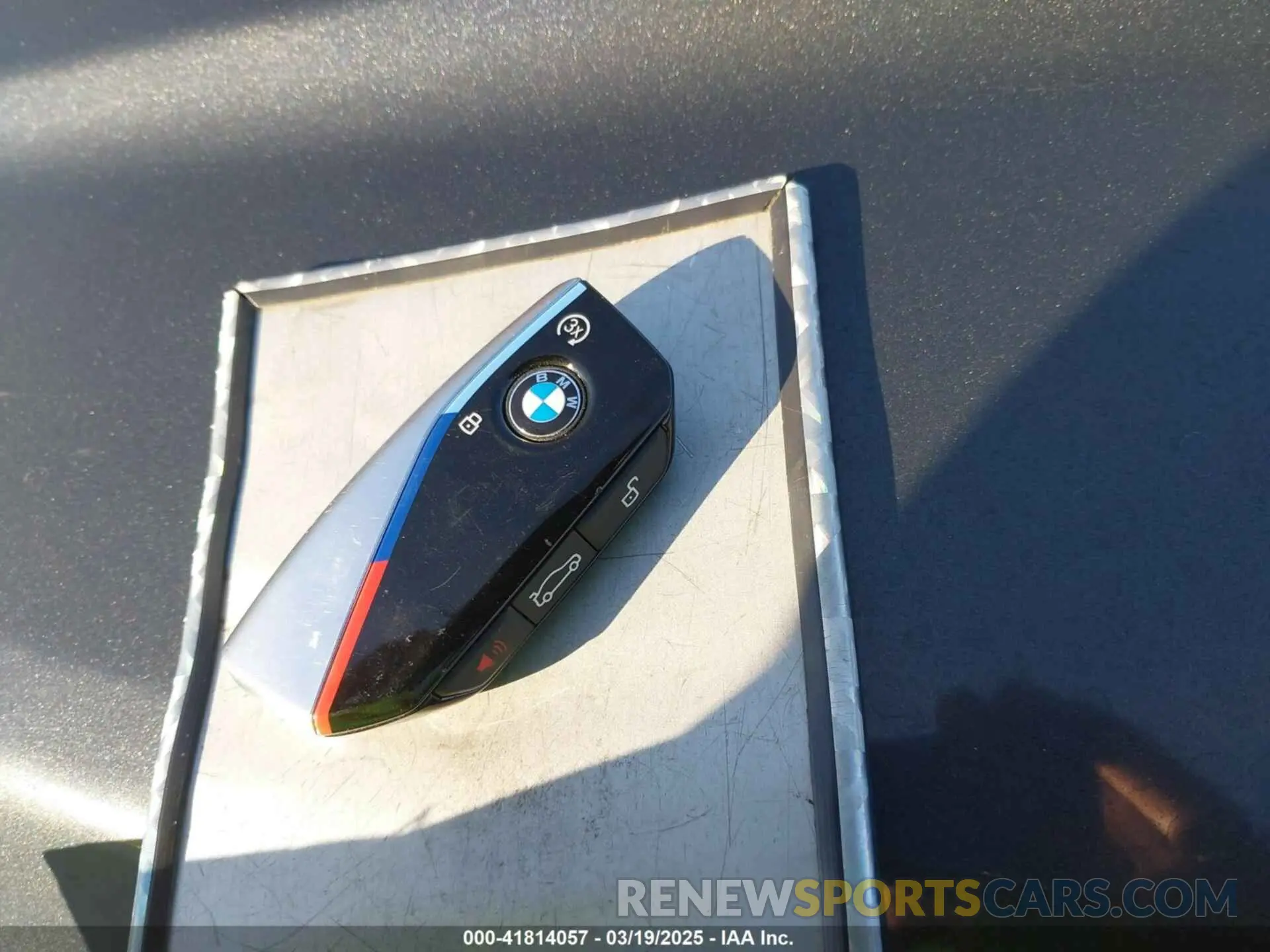 11 Фотография поврежденного автомобиля 5UX13EU08R9U51221 BMW X5 2024