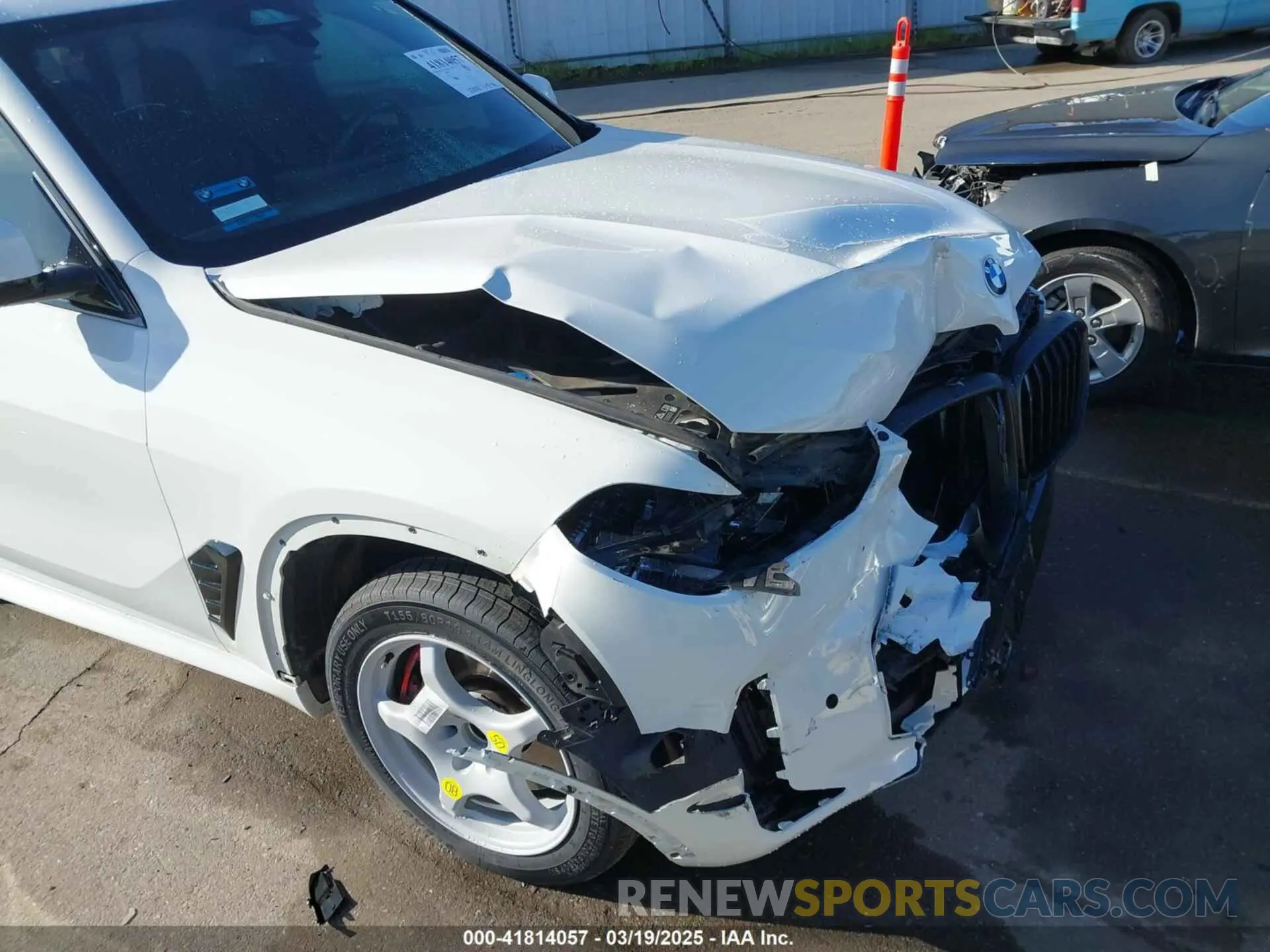 20 Фотография поврежденного автомобиля 5UX13EU08R9U51221 BMW X5 2024