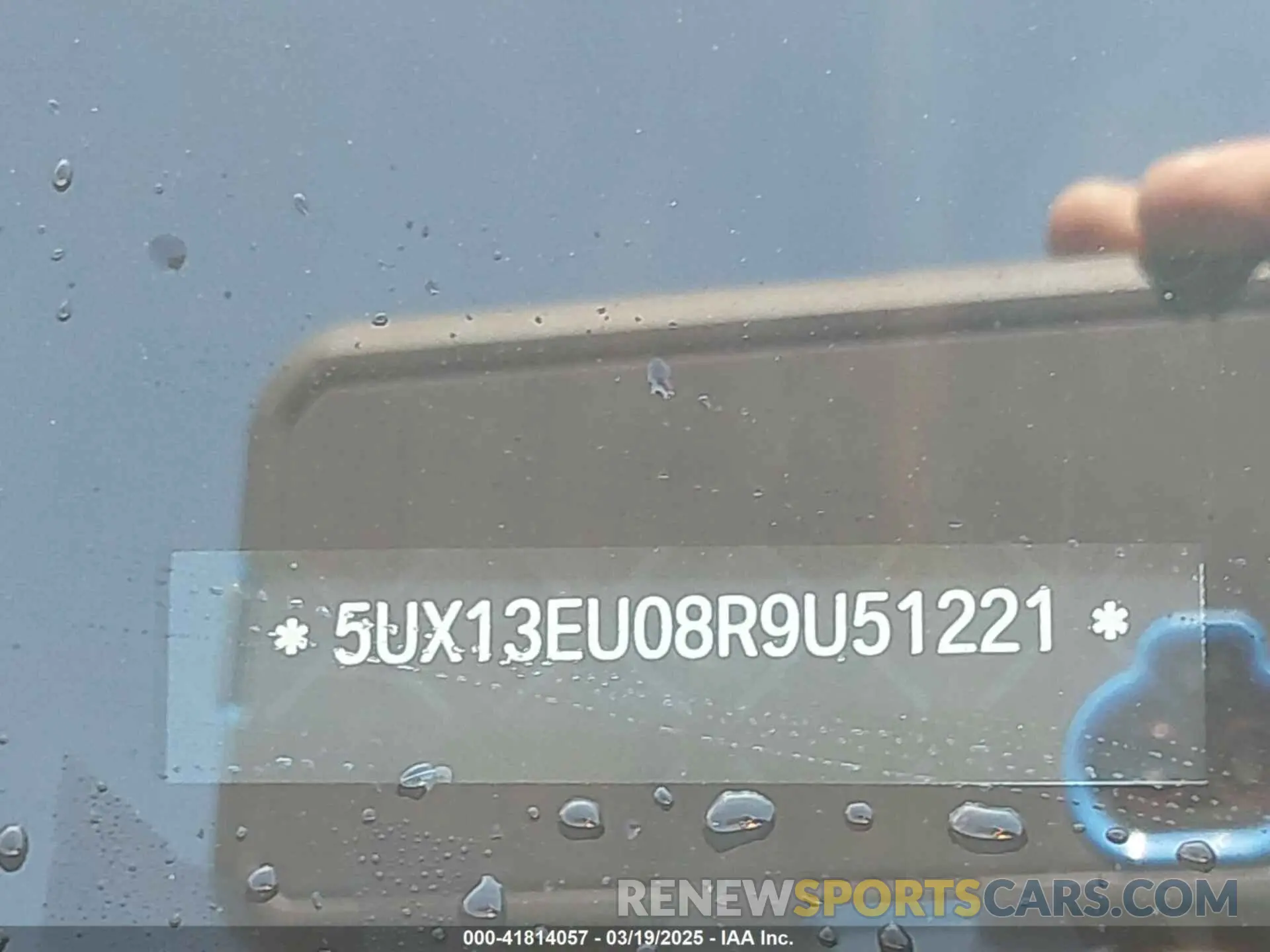 9 Фотография поврежденного автомобиля 5UX13EU08R9U51221 BMW X5 2024