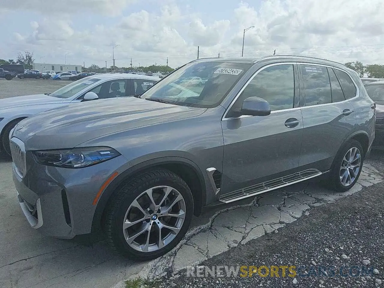 1 Photograph of a damaged car 5UX23EU01R9T59646 BMW X5 2024