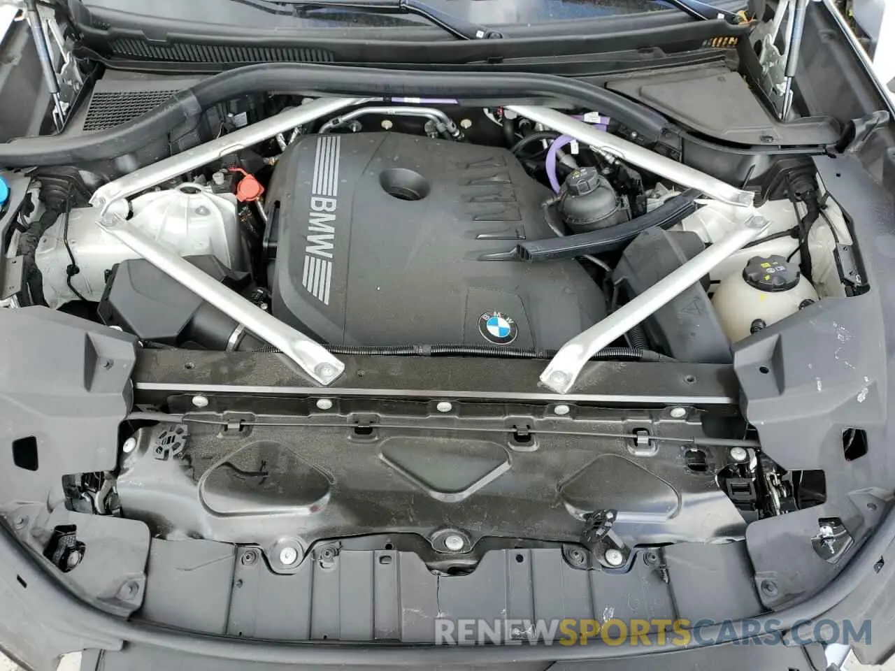 11 Фотография поврежденного автомобиля 5UX23EU01R9T65592 BMW X5 2024