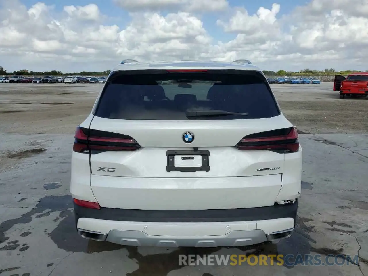 6 Фотография поврежденного автомобиля 5UX23EU01R9T65592 BMW X5 2024