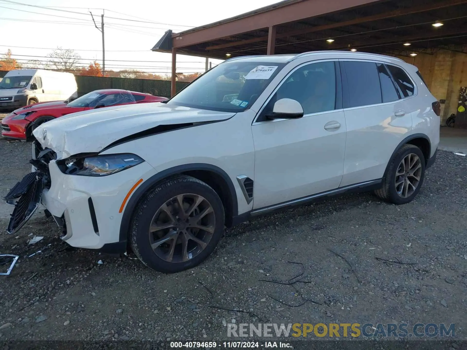 2 Photograph of a damaged car 5UX23EU02R9V51383 BMW X5 2024