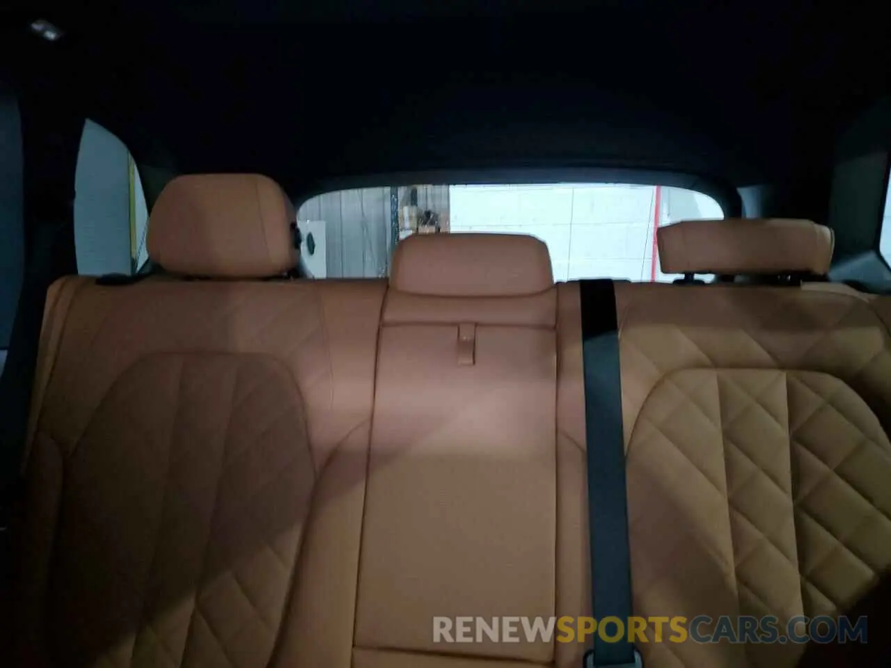 10 Photograph of a damaged car 5UX23EU03R9V09854 BMW X5 2024