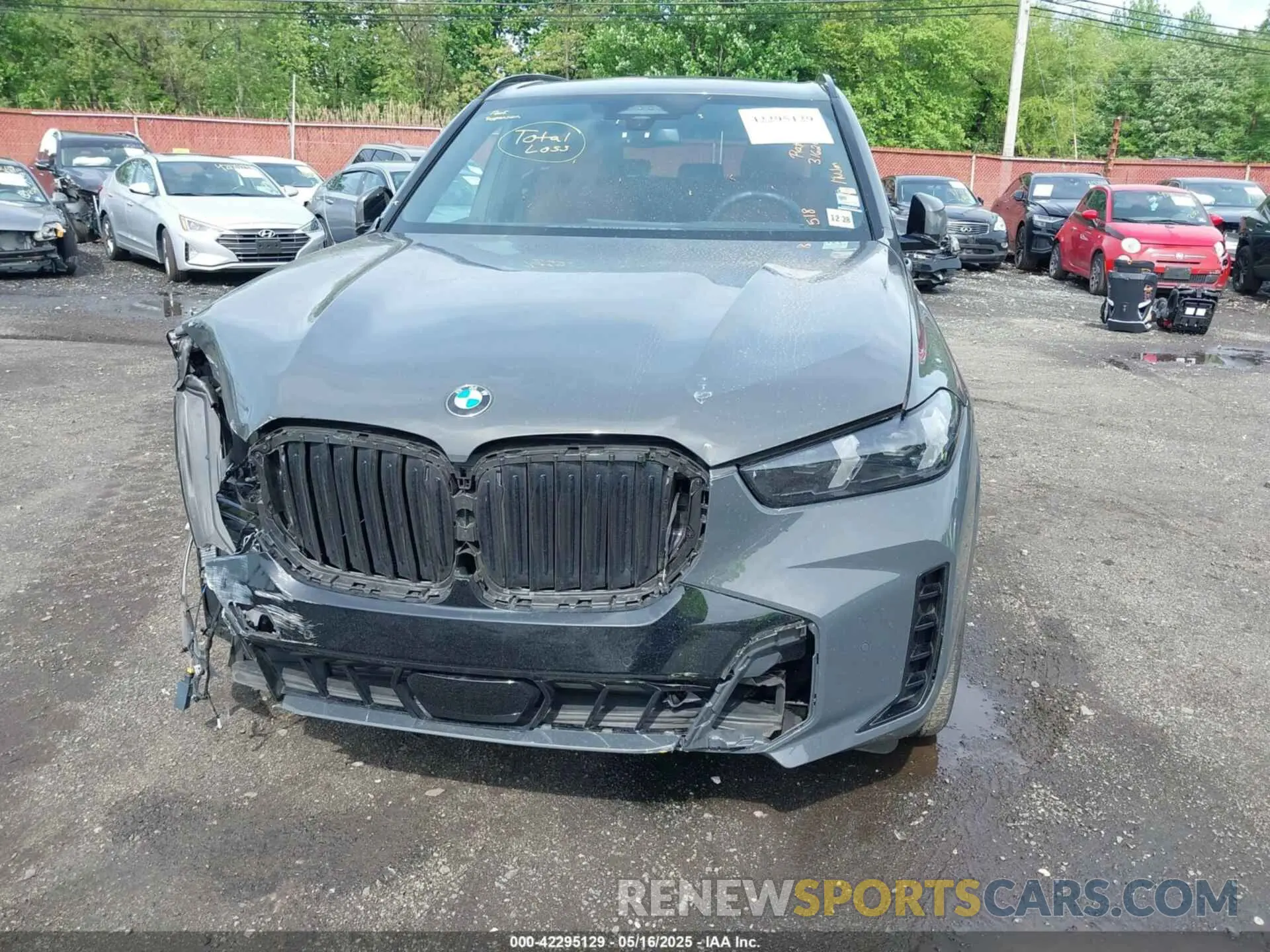 6 Фотография поврежденного автомобиля 5UX23EU04R9V01472 BMW X5 2024
