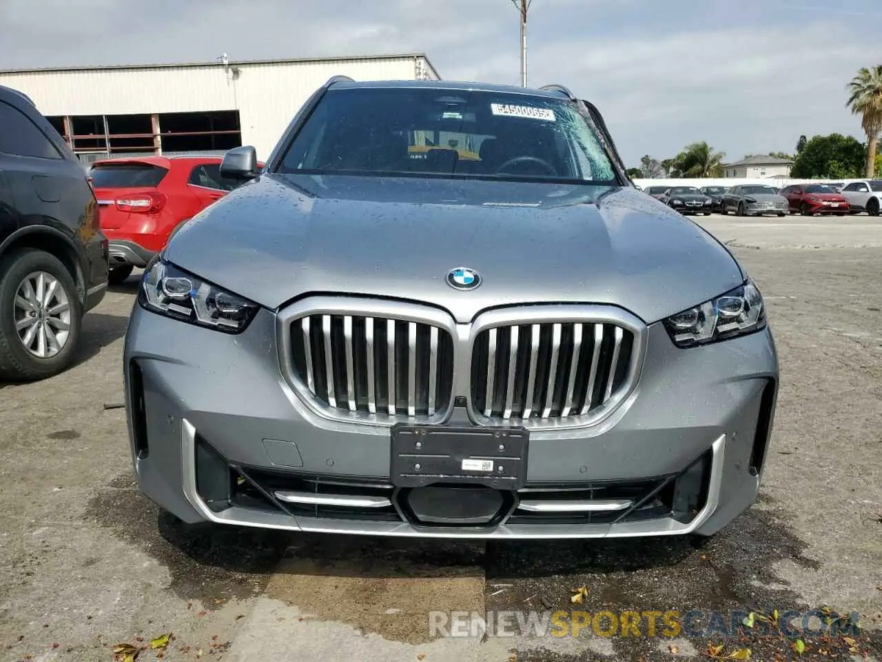 5 Photograph of a damaged car 5UX23EU05R9U85301 BMW X5 2024