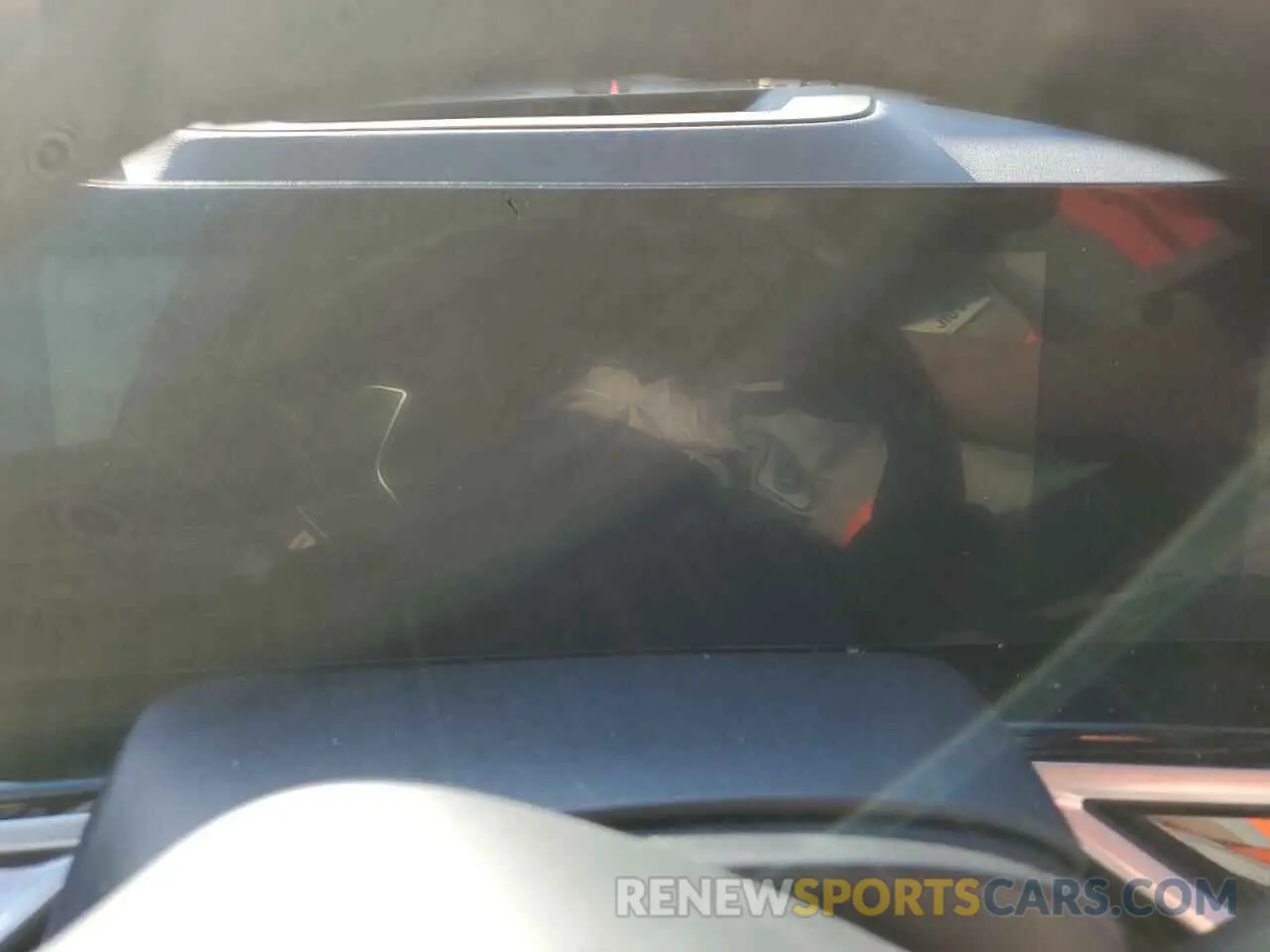 9 Photograph of a damaged car 5UX23EU05R9V23173 BMW X5 2024