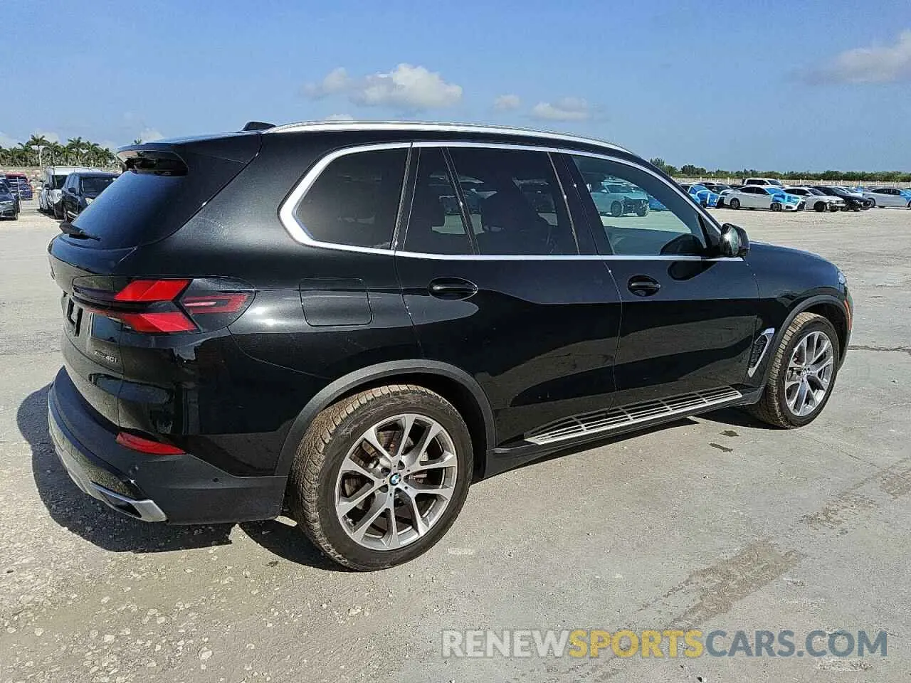 3 Photograph of a damaged car 5UX23EU06R9T35813 BMW X5 2024