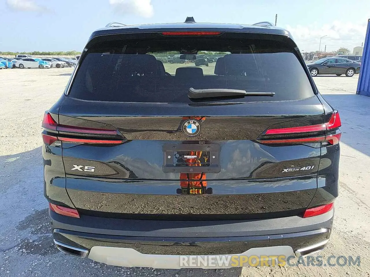 6 Photograph of a damaged car 5UX23EU06R9T35813 BMW X5 2024