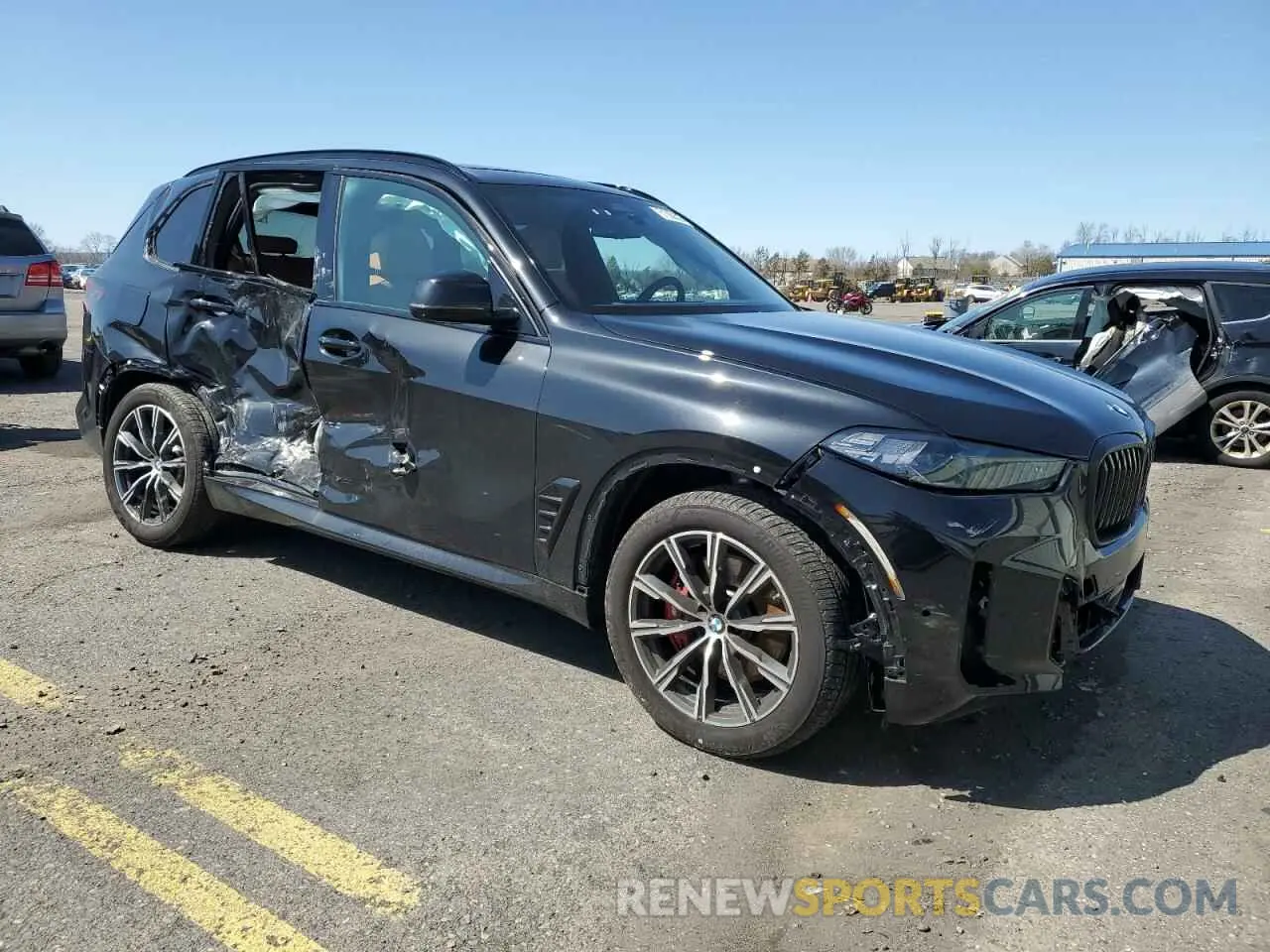 4 Photograph of a damaged car 5UX23EU06R9V66999 BMW X5 2024