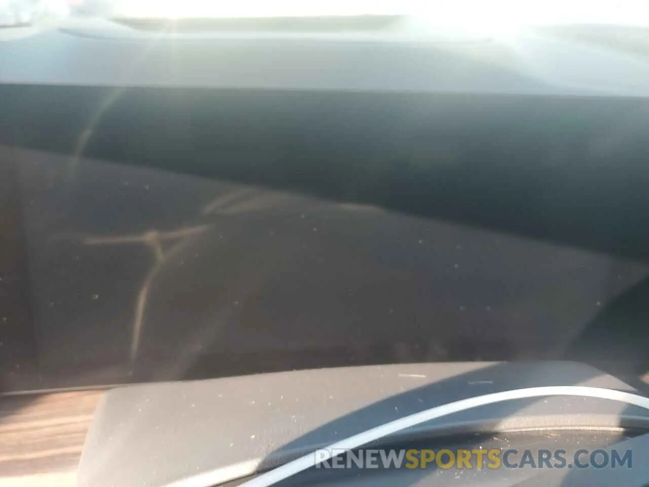 9 Photograph of a damaged car 5UX23EU07R9V18380 BMW X5 2024