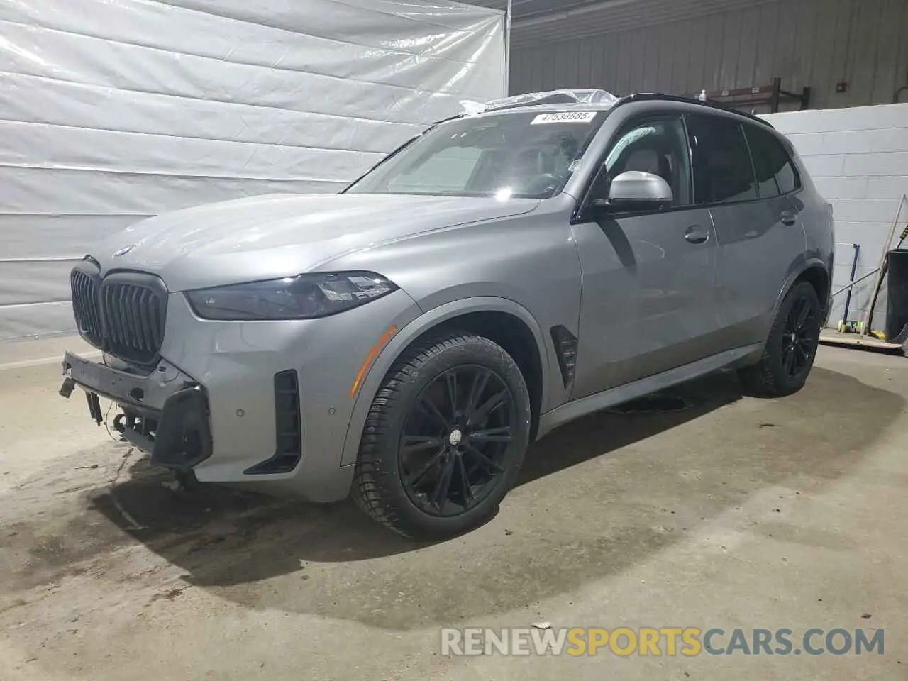 1 Фотография поврежденного автомобиля 5UX23EU09R9S70164 BMW X5 2024