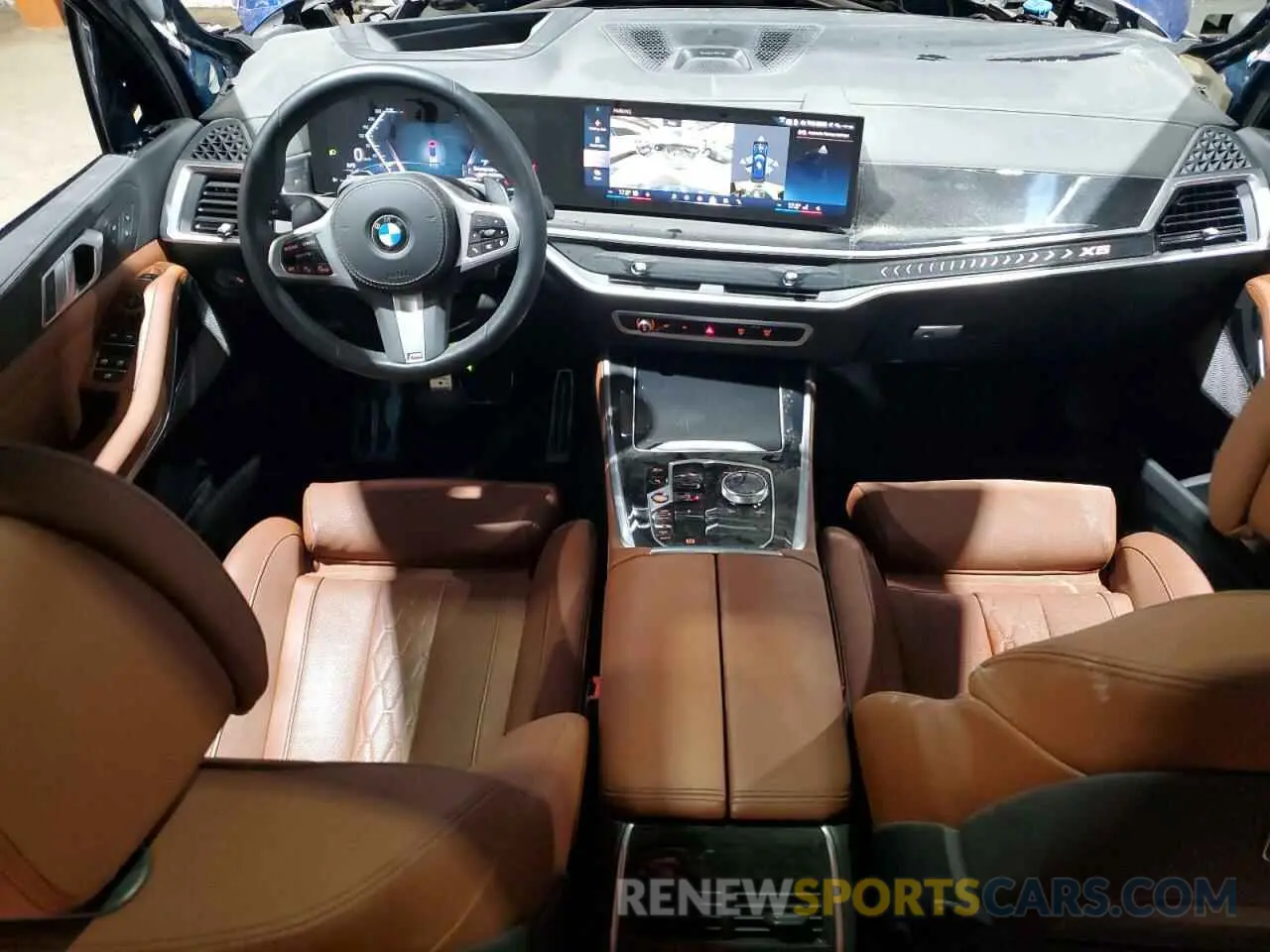 8 Photograph of a damaged car 5UX23EU09R9U46078 BMW X5 2024
