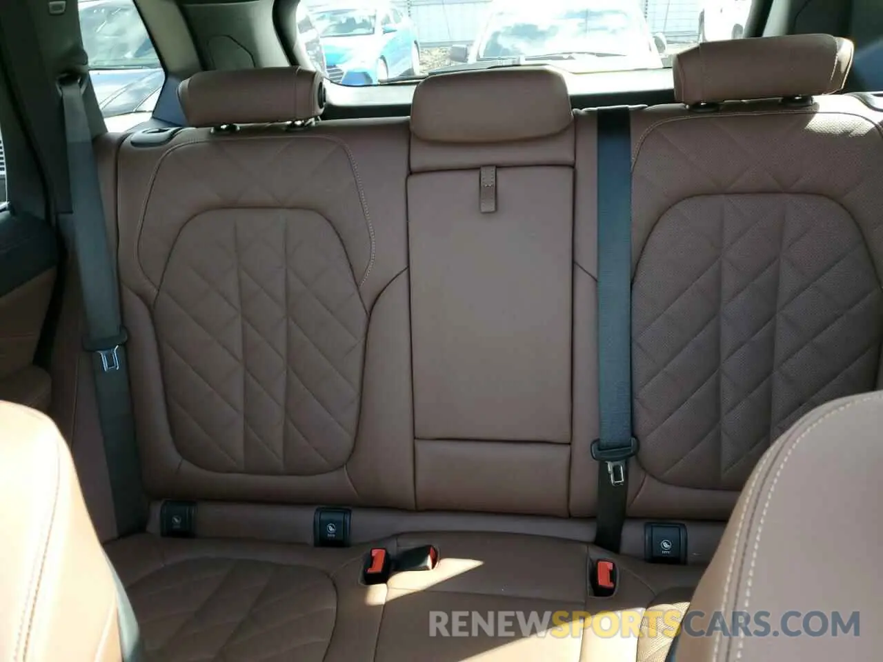 10 Фотография поврежденного автомобиля 5UX23EU09R9V63532 BMW X5 2024