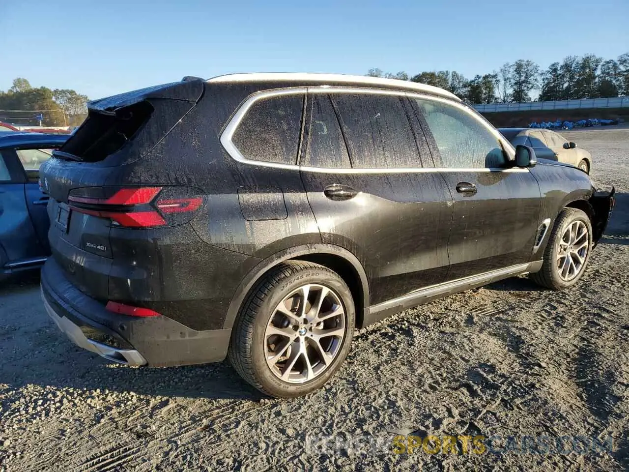 3 Photograph of a damaged car 5UX23EU0XR9U16278 BMW X5 2024