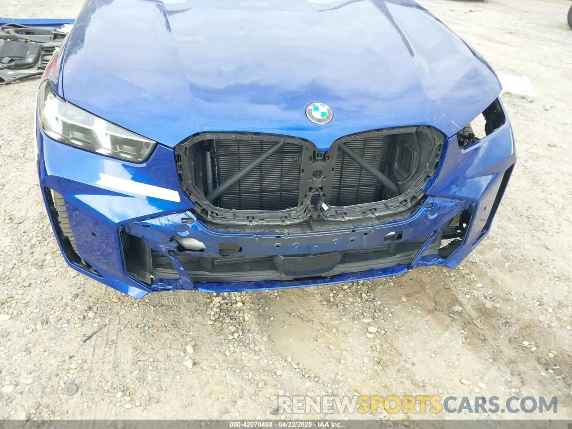 6 Фотография поврежденного автомобиля 5UX33EU05R9U83164 BMW X5 2024