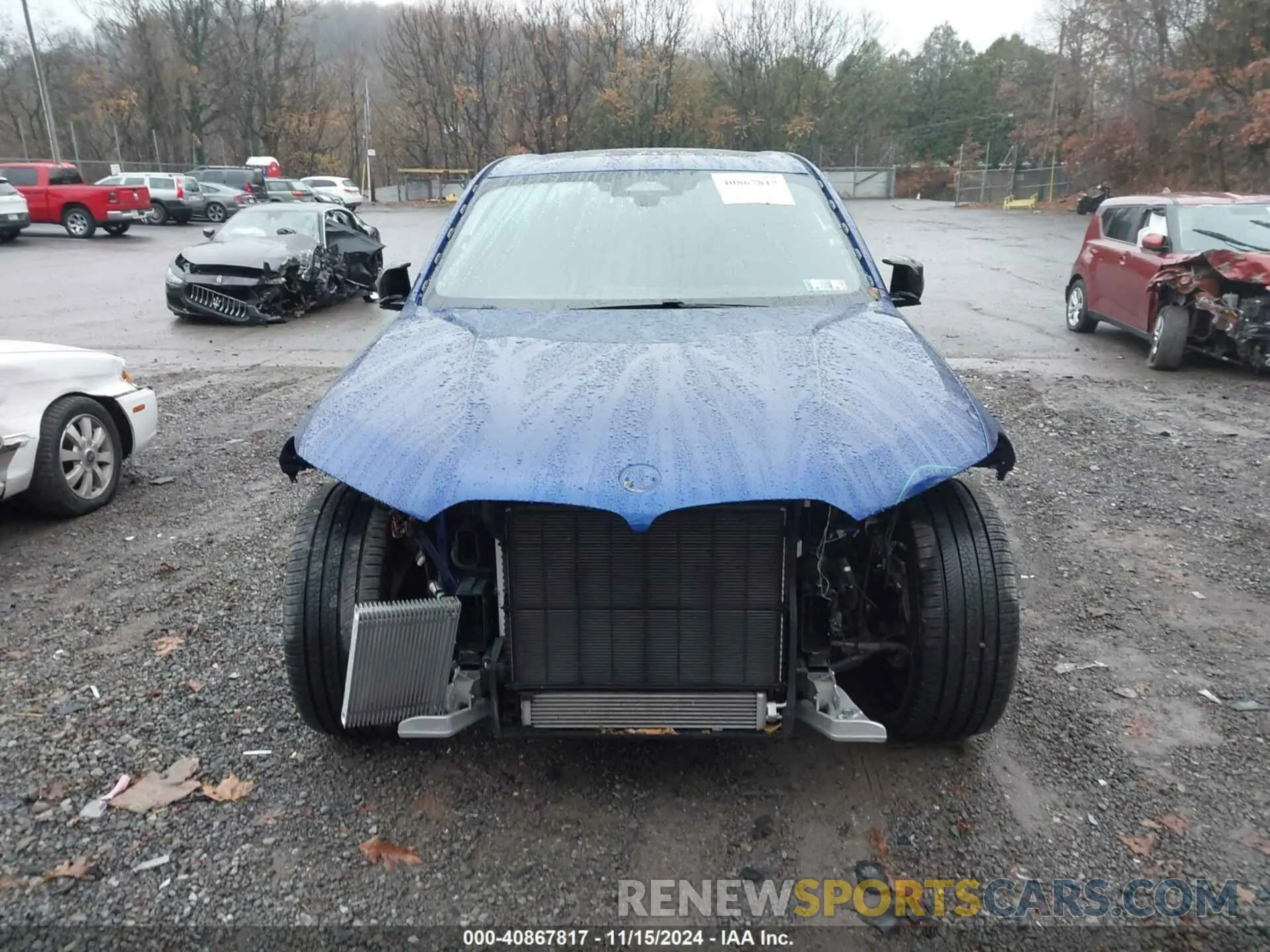 13 Photograph of a damaged car 5UX33EU08R9S28895 BMW X5 2024