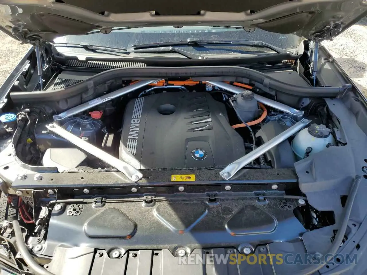 12 Фотография поврежденного автомобиля 5UX43EU02R9T41083 BMW X5 2024