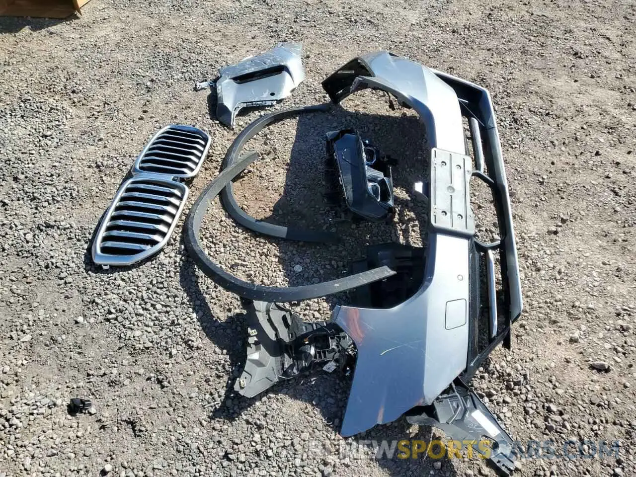 13 Фотография поврежденного автомобиля 5UX43EU02R9T41083 BMW X5 2024
