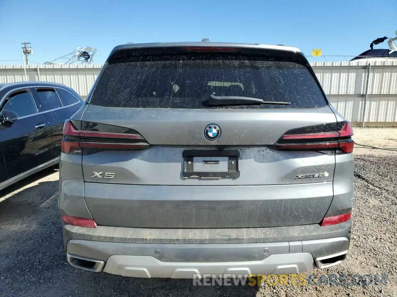 6 Фотография поврежденного автомобиля 5UX43EU02R9T41083 BMW X5 2024