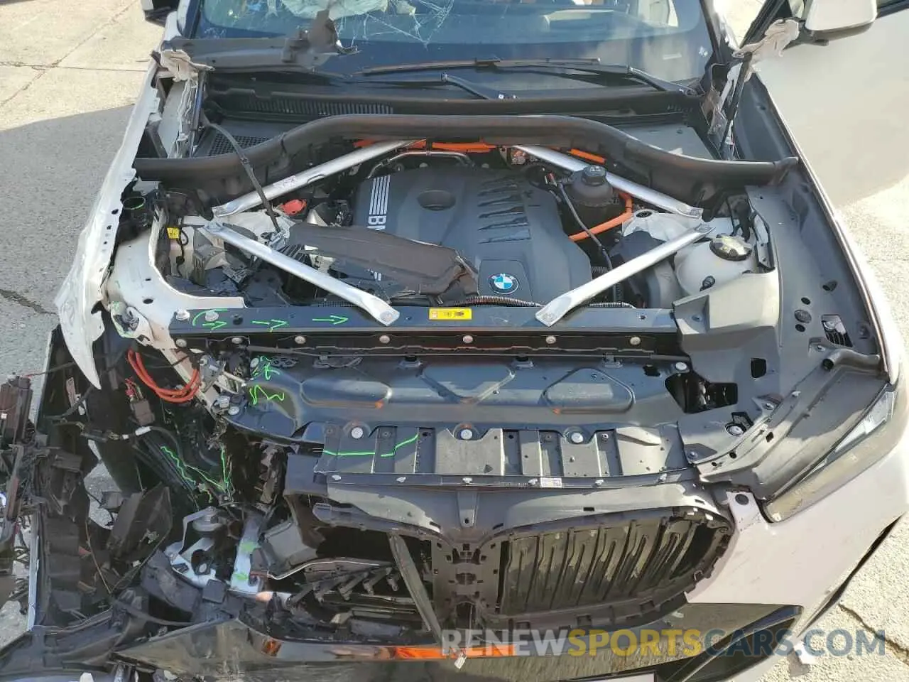 11 Photograph of a damaged car 5UX43EU04R9T66874 BMW X5 2024