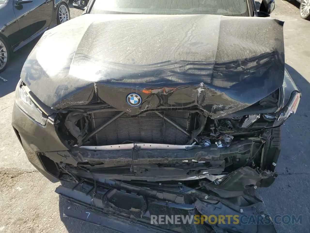 11 Photograph of a damaged car 5UX43EU05R9S32648 BMW X5 2024