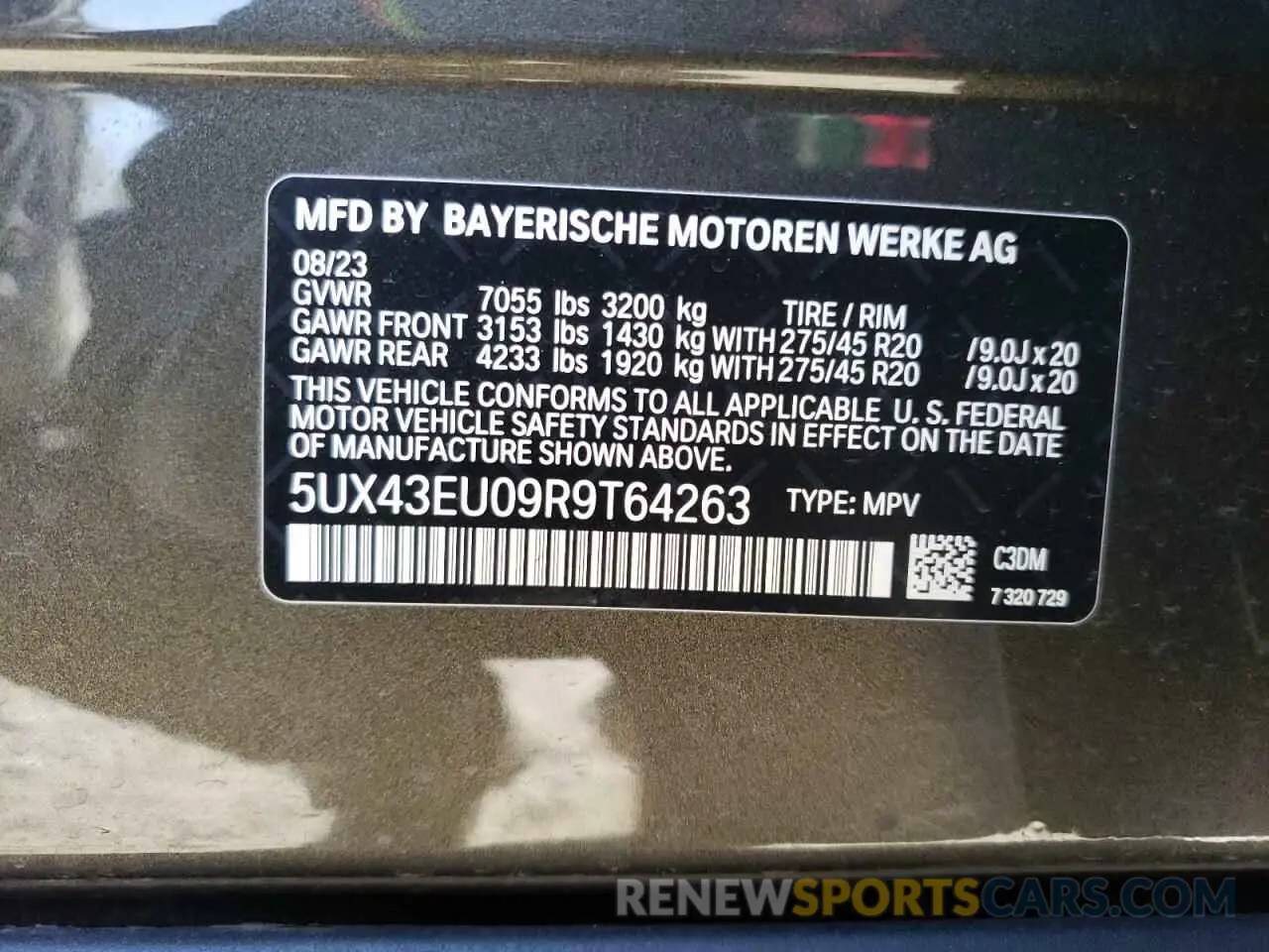 14 Photograph of a damaged car 5UX43EU09R9T64263 BMW X5 2024