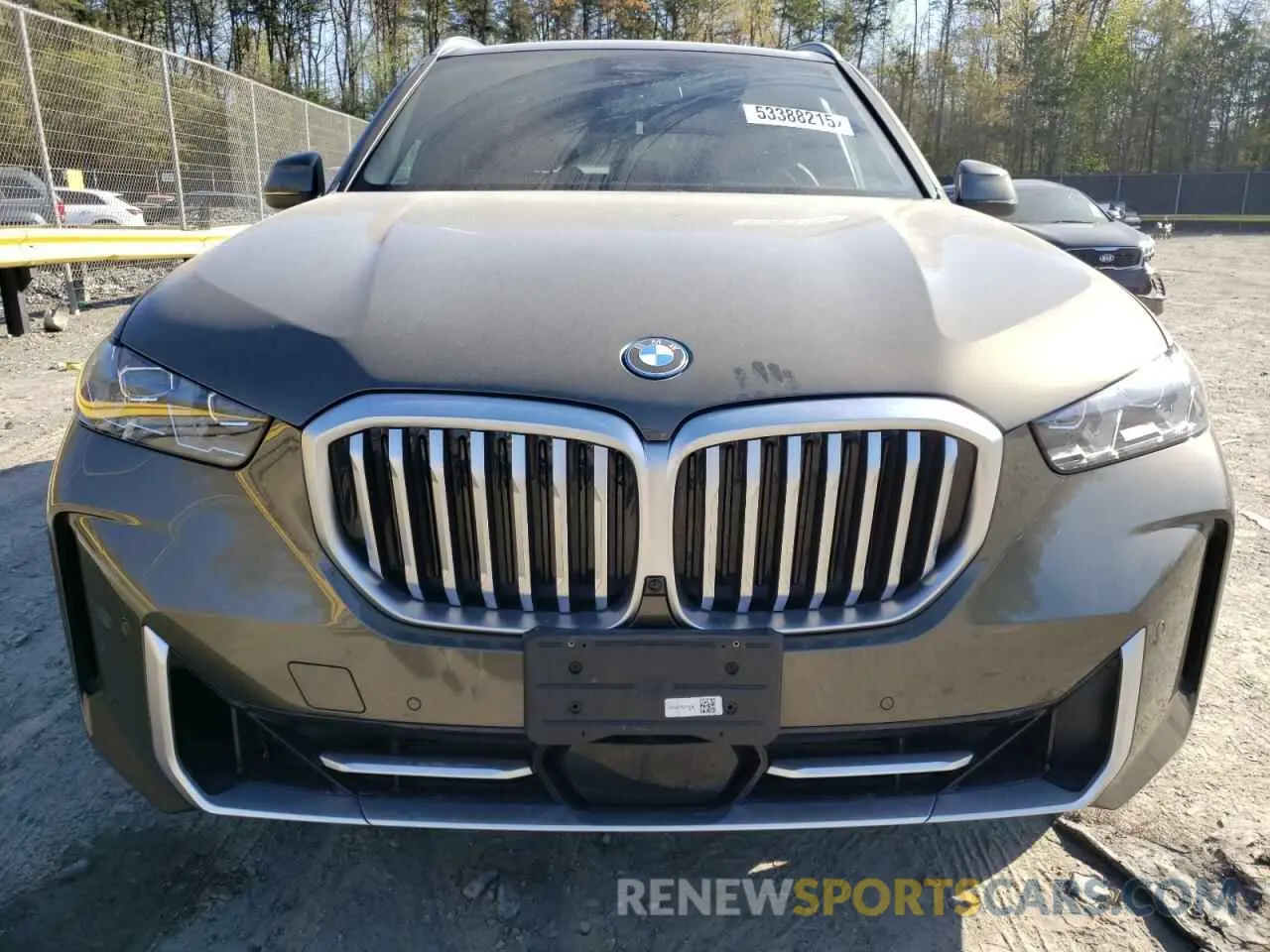 5 Photograph of a damaged car 5UX43EU09R9T64263 BMW X5 2024