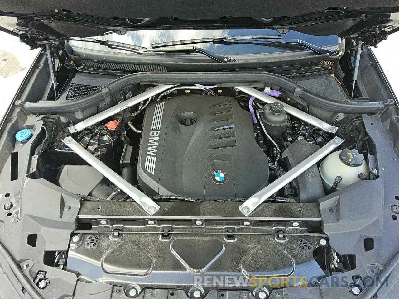 11 Фотография поврежденного автомобиля 5UX13EU05S9X27974 BMW X5 2025