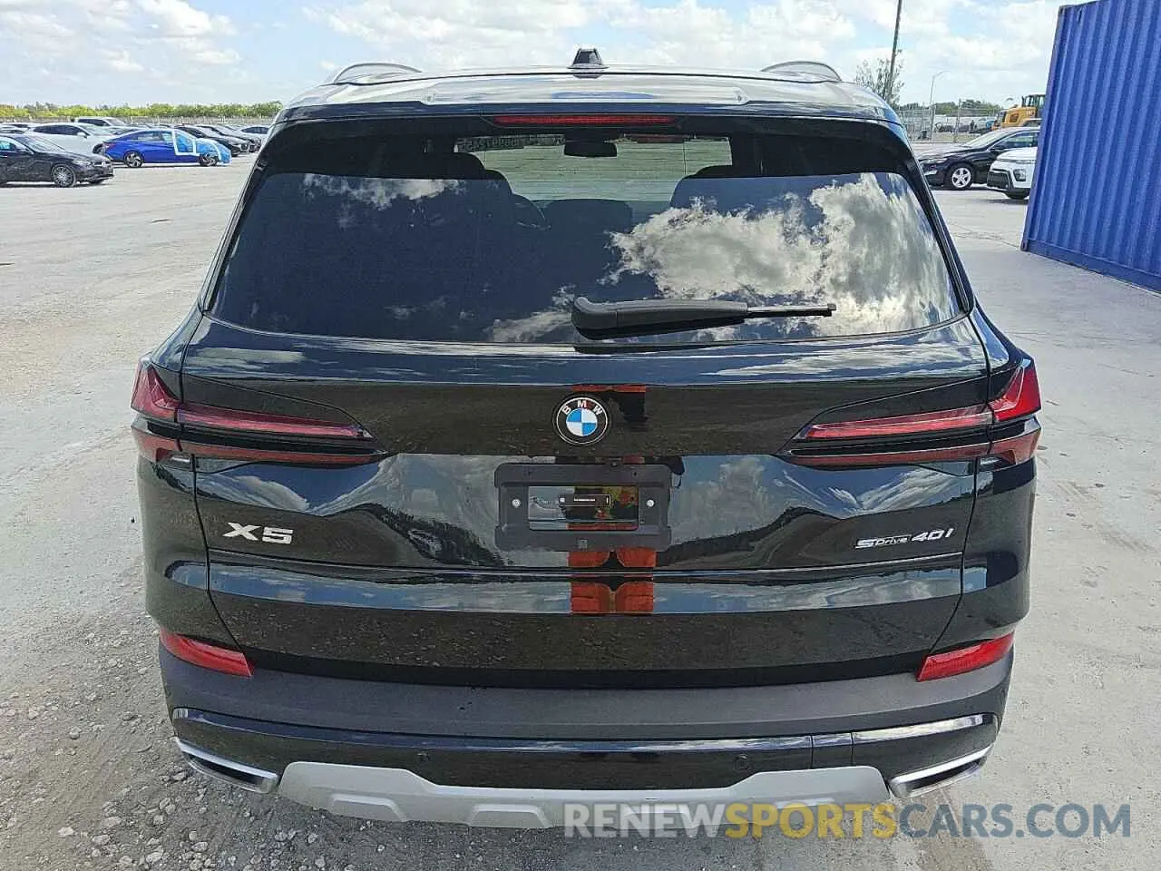 6 Фотография поврежденного автомобиля 5UX13EU05S9X27974 BMW X5 2025