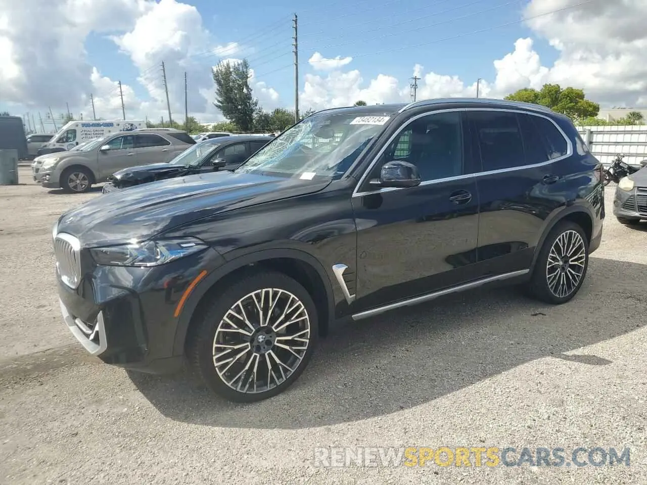 1 Photograph of a damaged car 5UX13EU06S9W39838 BMW X5 2025