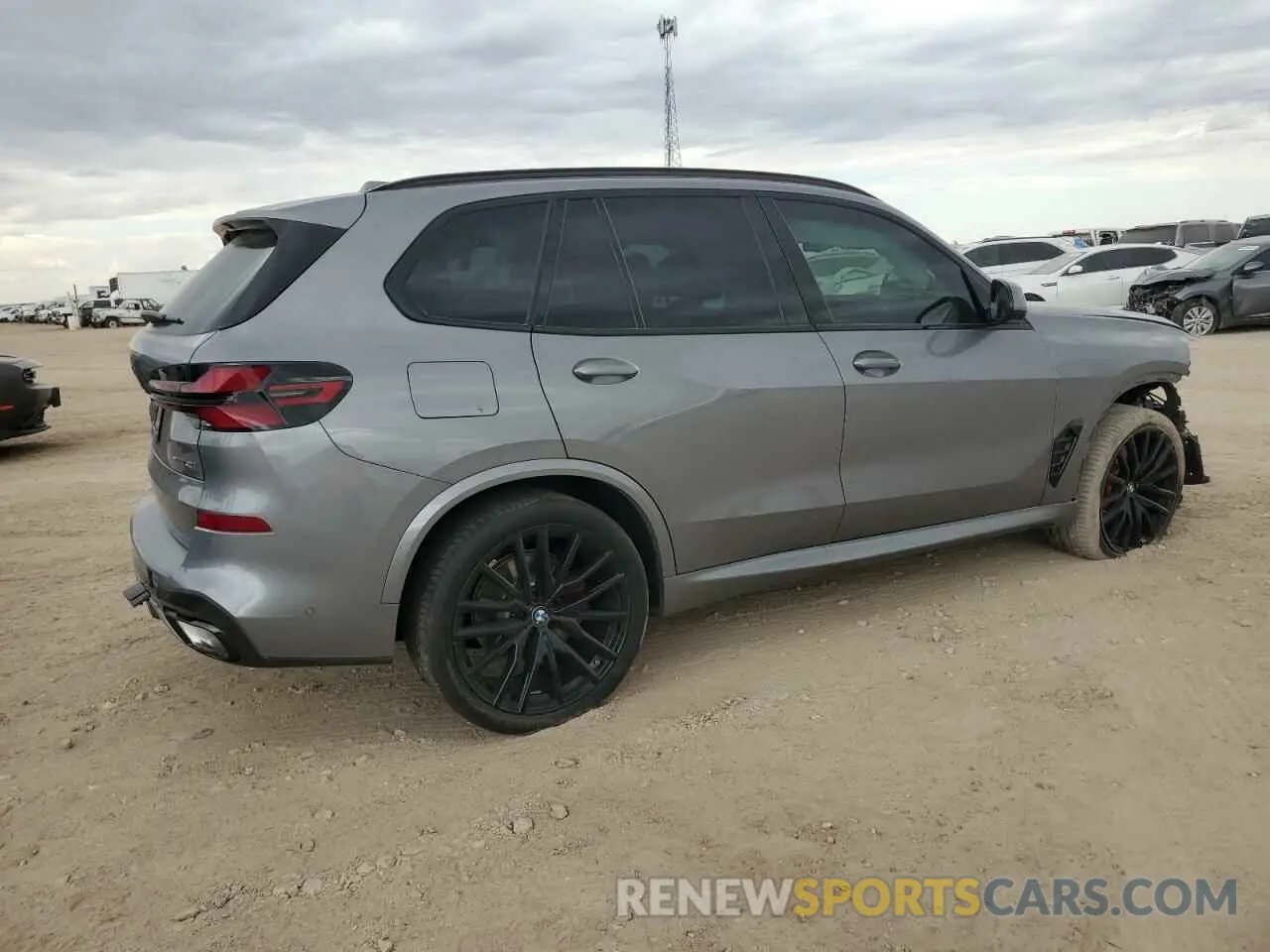 3 Фотография поврежденного автомобиля 5UX23EU01S9W51240 BMW X5 2025