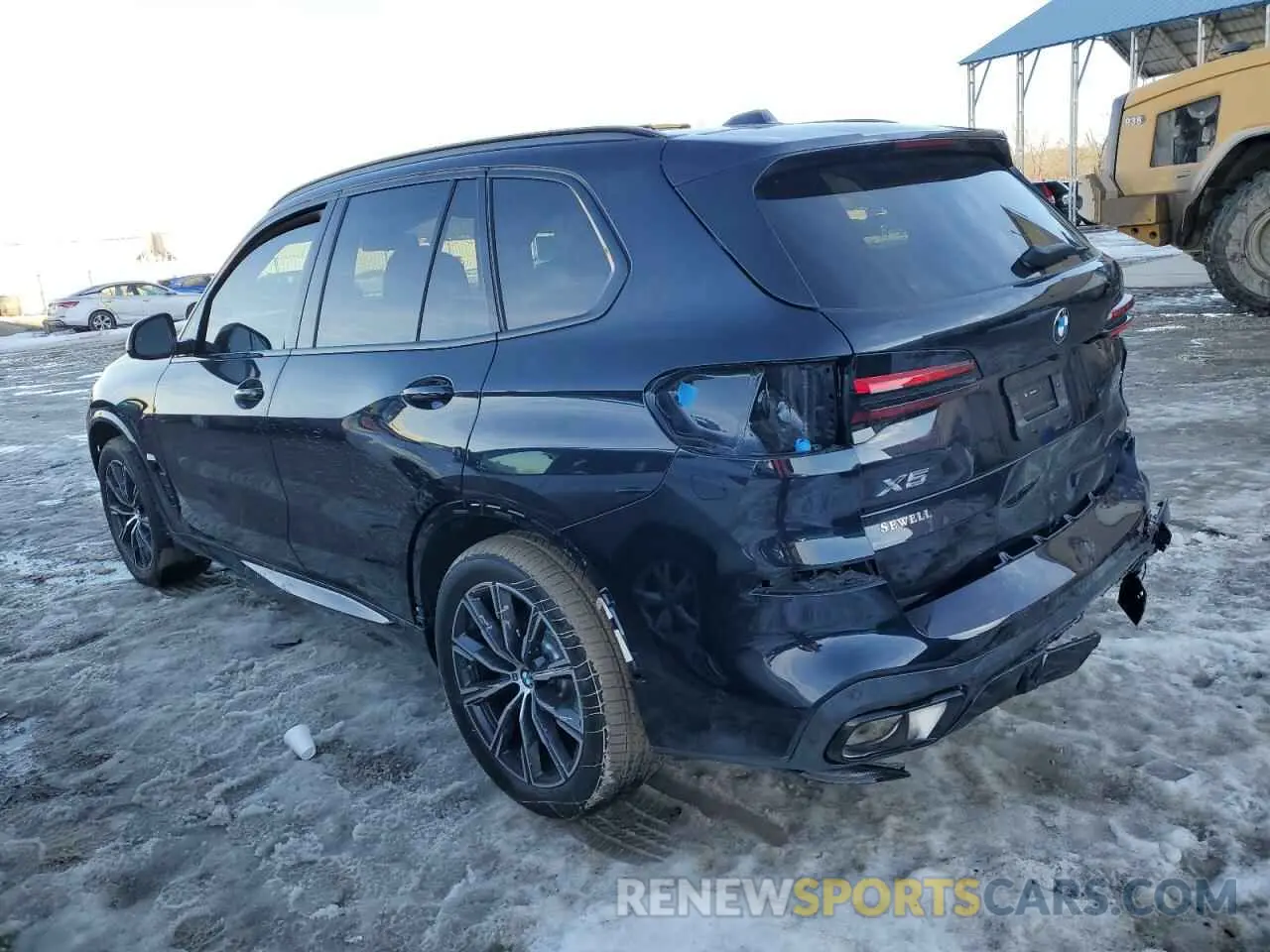 2 Photograph of a damaged car 5UX23EU01S9Y09172 BMW X5 2025