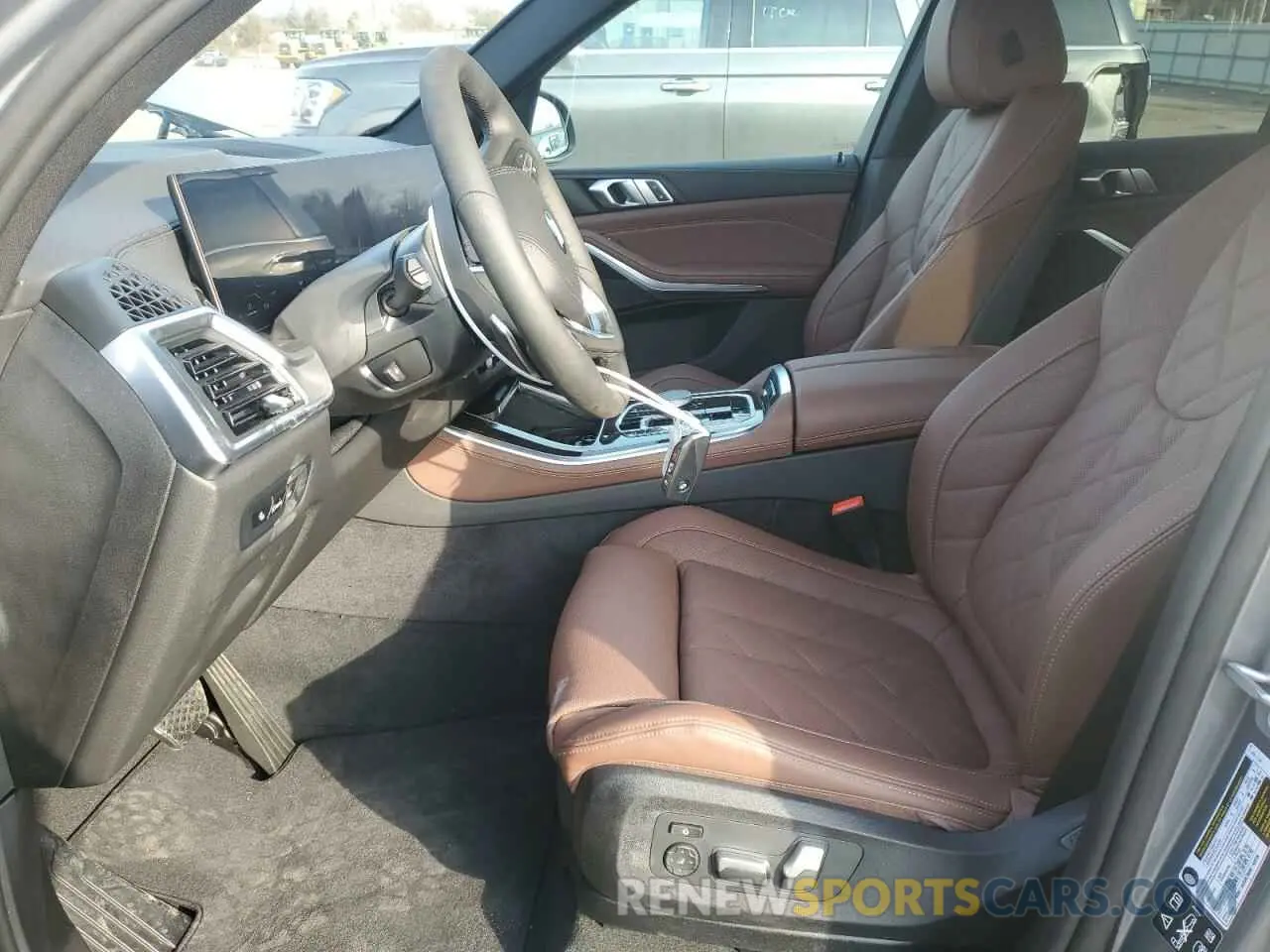 7 Фотография поврежденного автомобиля 5UX23EU01S9Z44555 BMW X5 2025