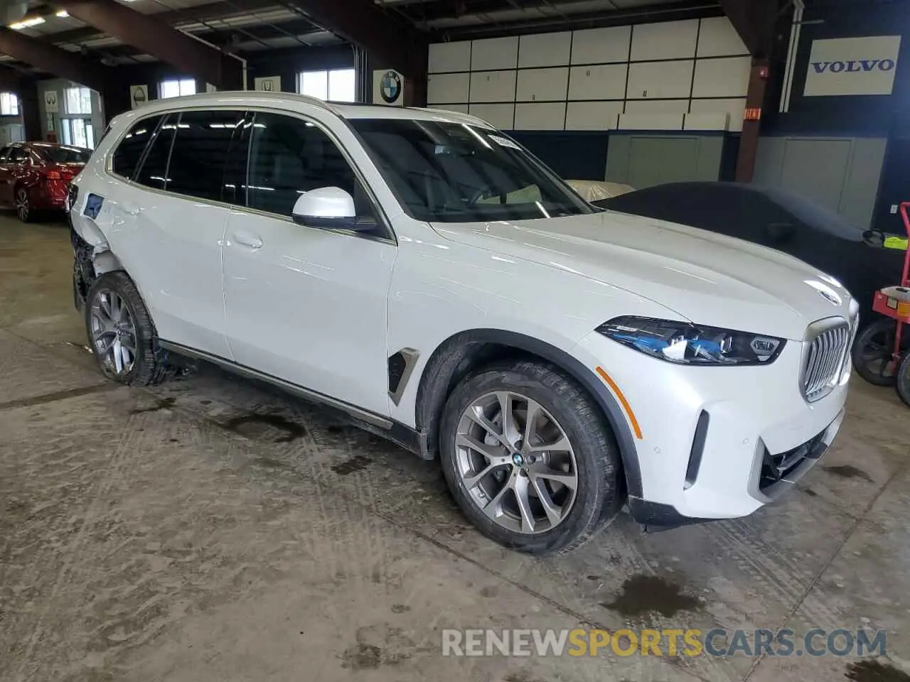 4 Photograph of a damaged car 5UX23EU03S9Y99683 BMW X5 2025