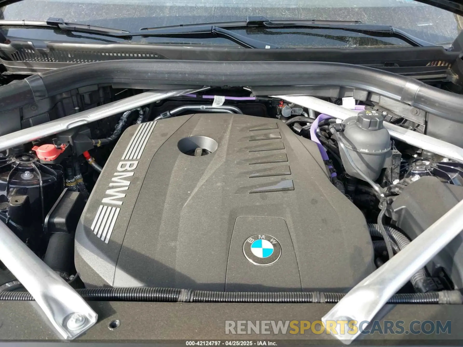 10 Фотография поврежденного автомобиля 5UX23EU04S9Y37497 BMW X5 2025