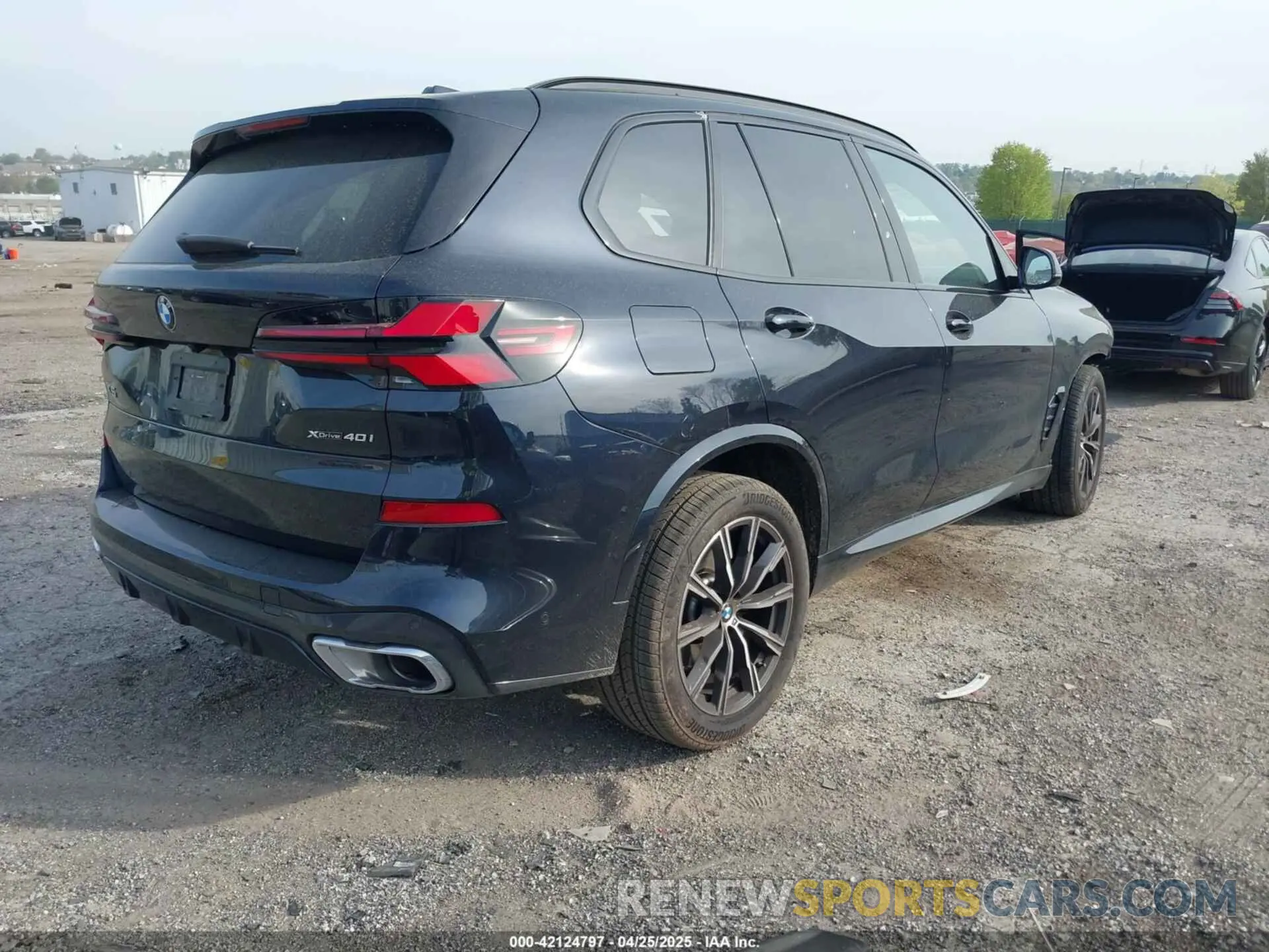 4 Фотография поврежденного автомобиля 5UX23EU04S9Y37497 BMW X5 2025