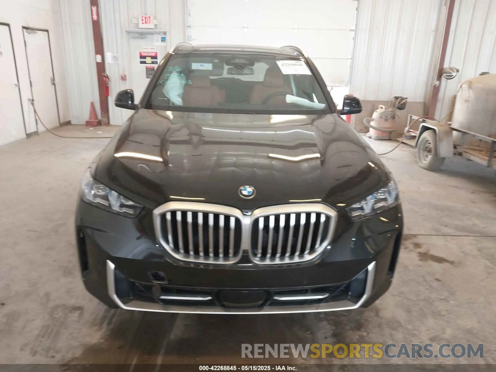 12 Photograph of a damaged car 5UX23EU07S9W36113 BMW X5 2025