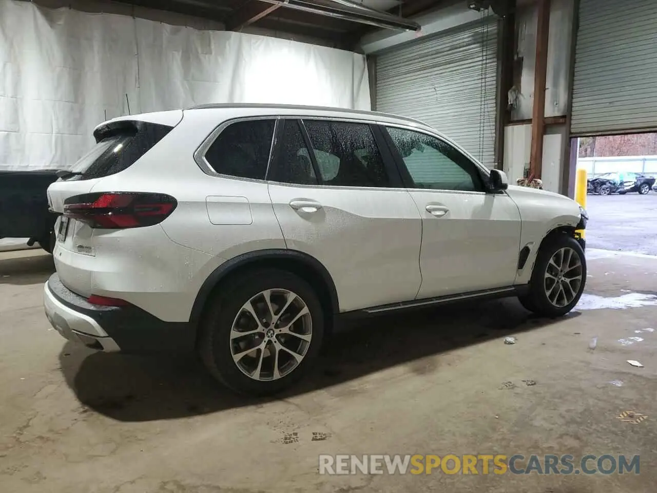 3 Фотография поврежденного автомобиля 5UX23EU09S9Z39667 BMW X5 2025