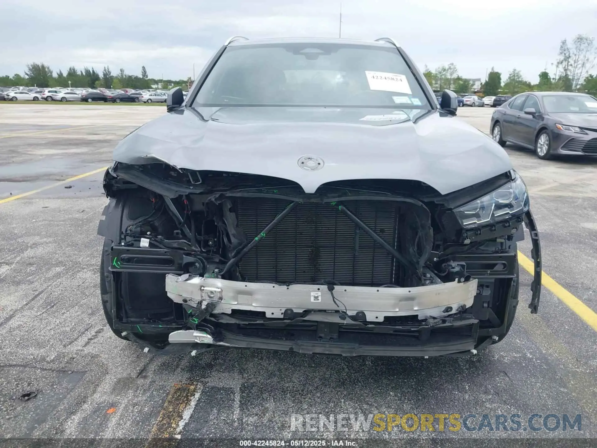 6 Фотография поврежденного автомобиля 5UX23EU0XS9W38082 BMW X5 2025