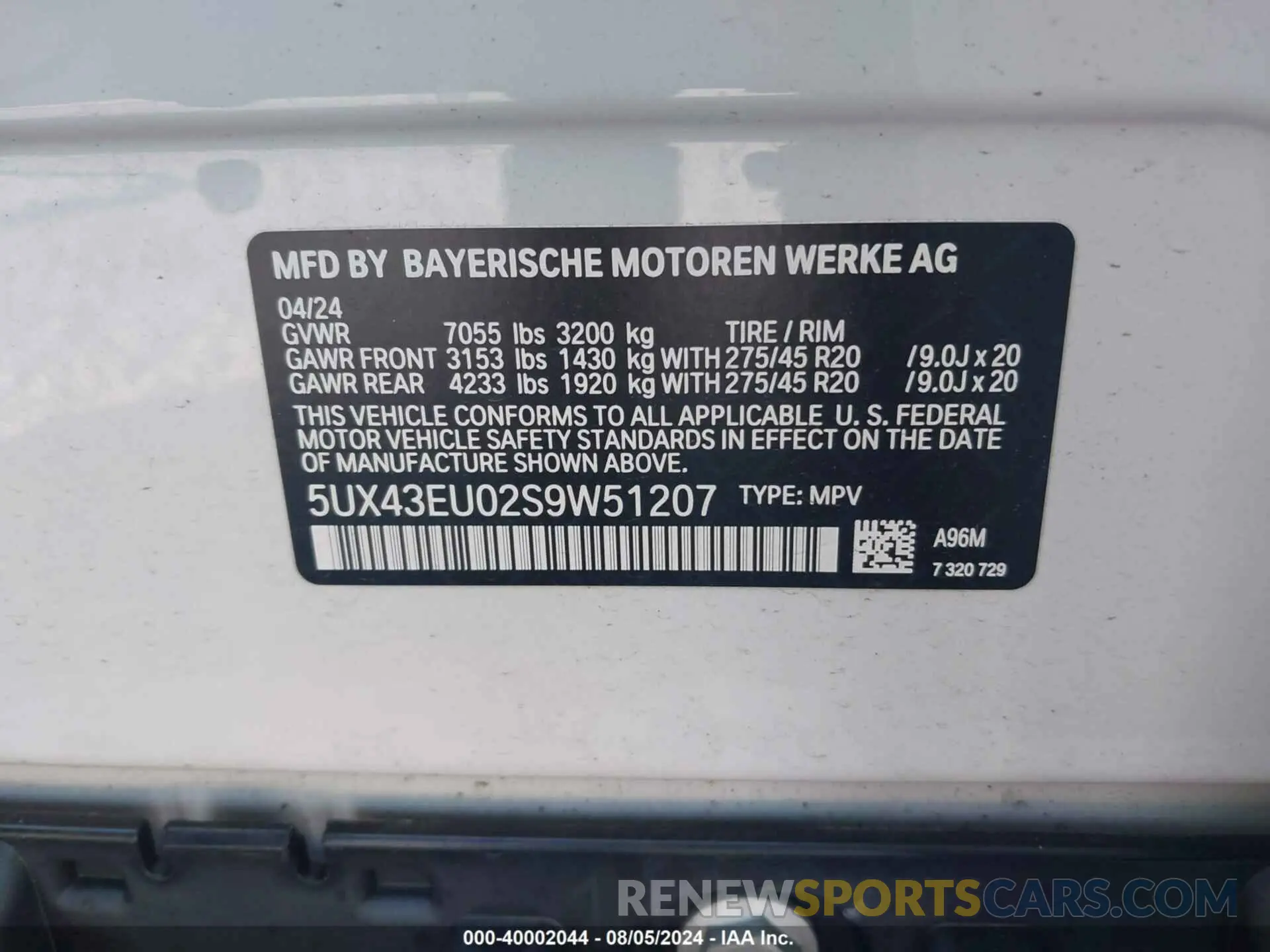 9 Photograph of a damaged car 5UX43EU02S9W51207 BMW X5 2025